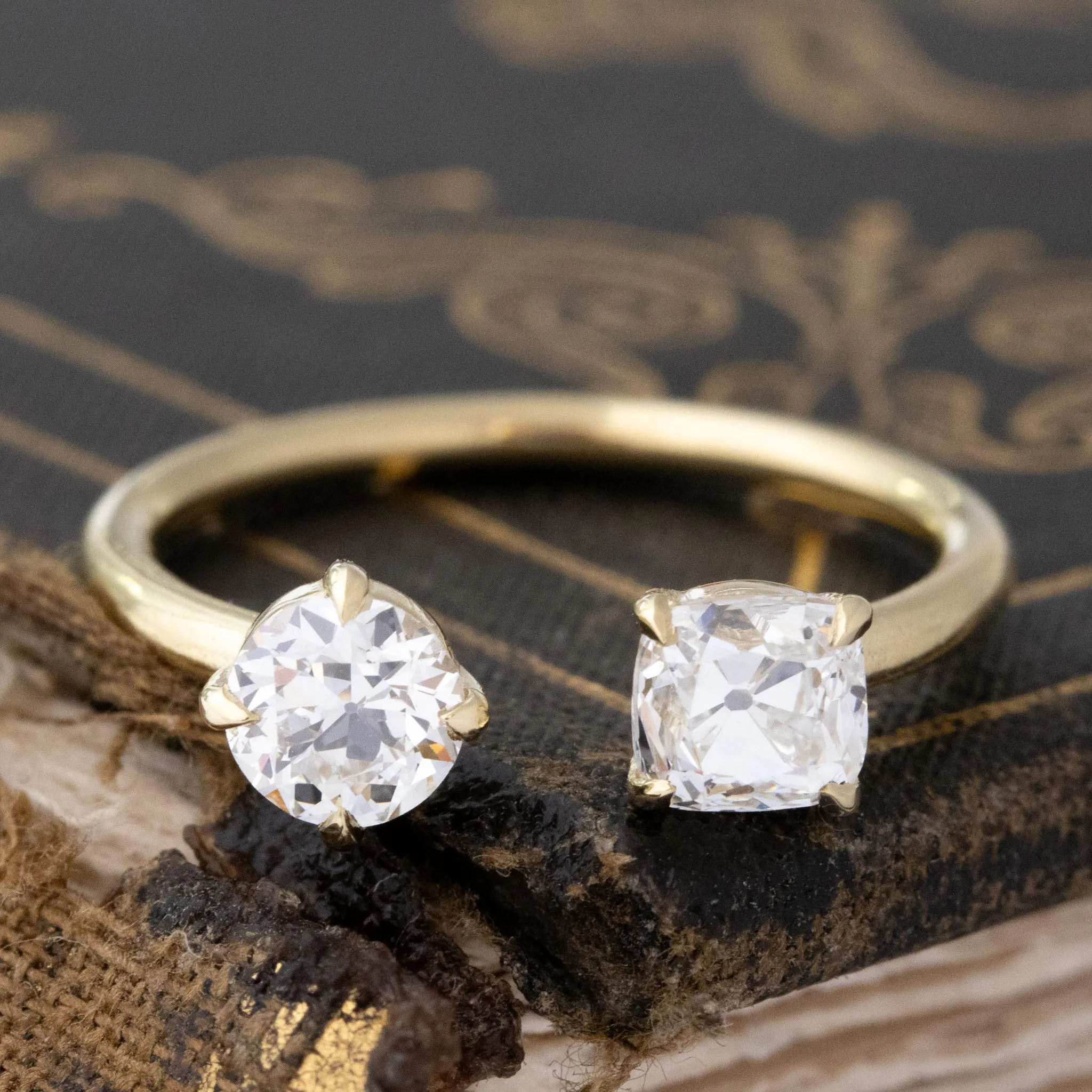 1.11ctw Old European & Old Mine Cut Diamond Toi et Moi