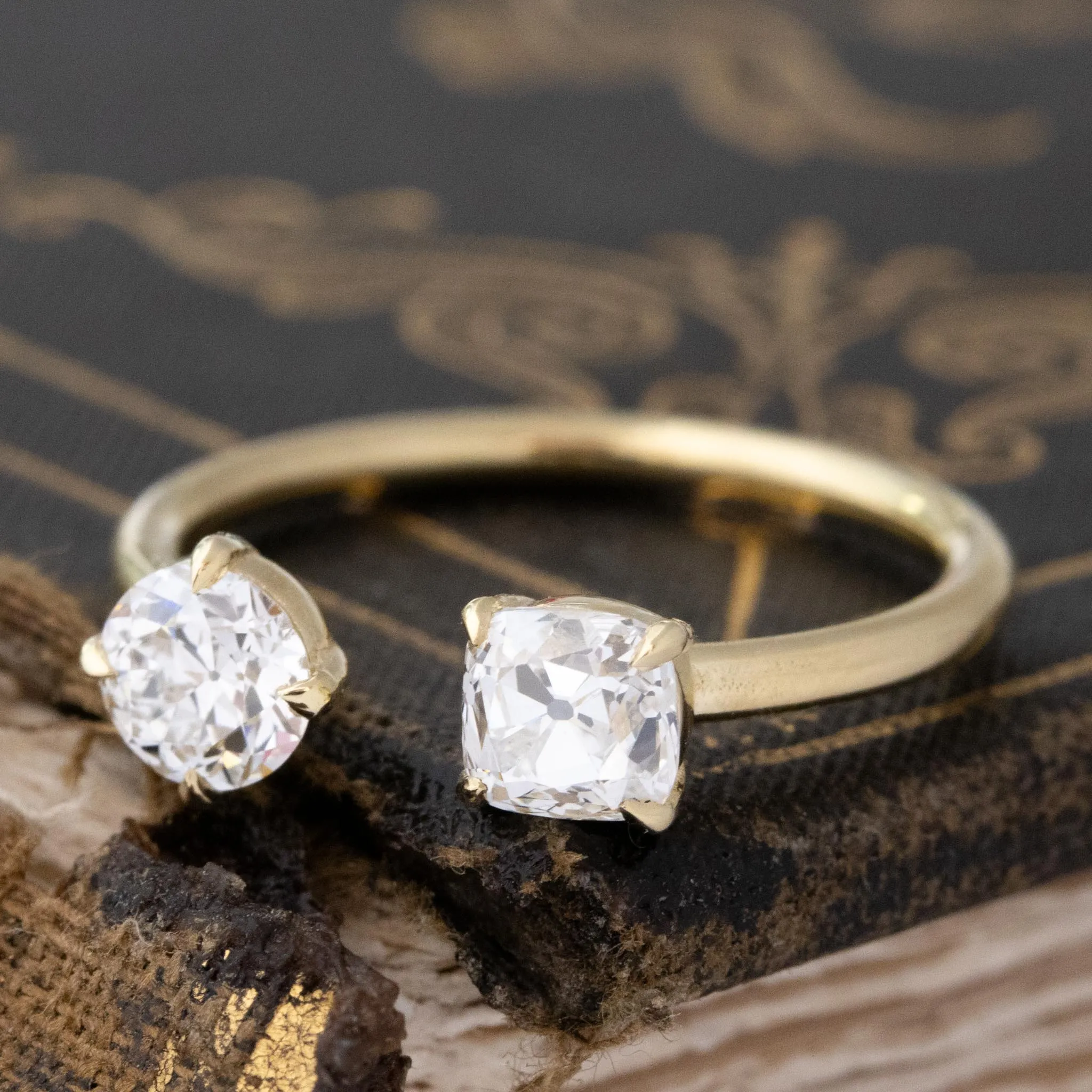 1.11ctw Old European & Old Mine Cut Diamond Toi et Moi