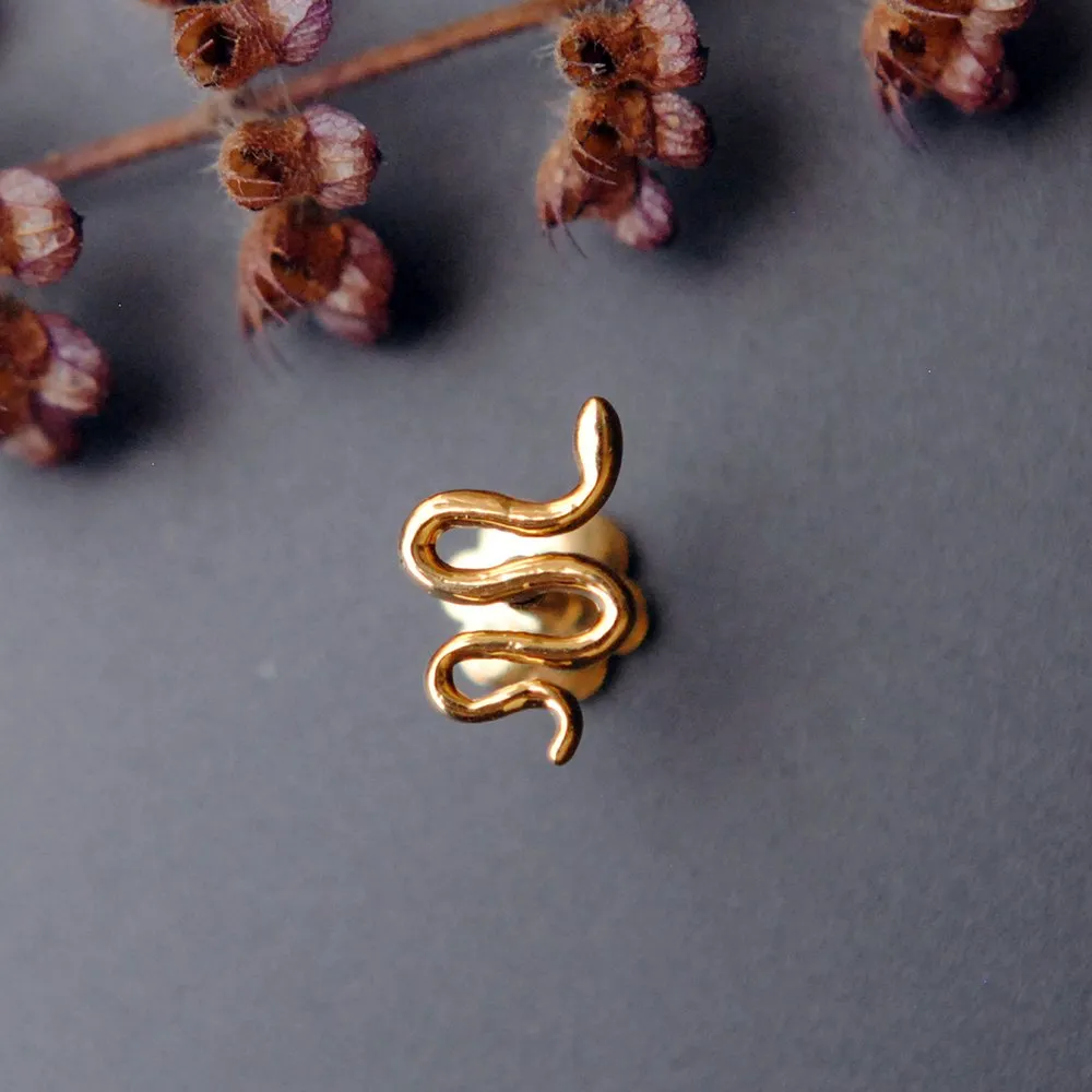 14k Gold Flatback Snake Stud