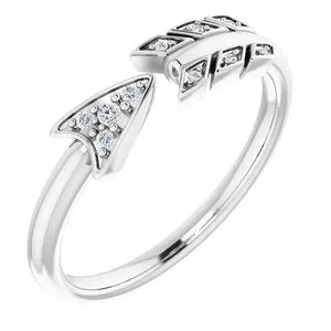 14K White .04 CTW Diamond Arrow Ring