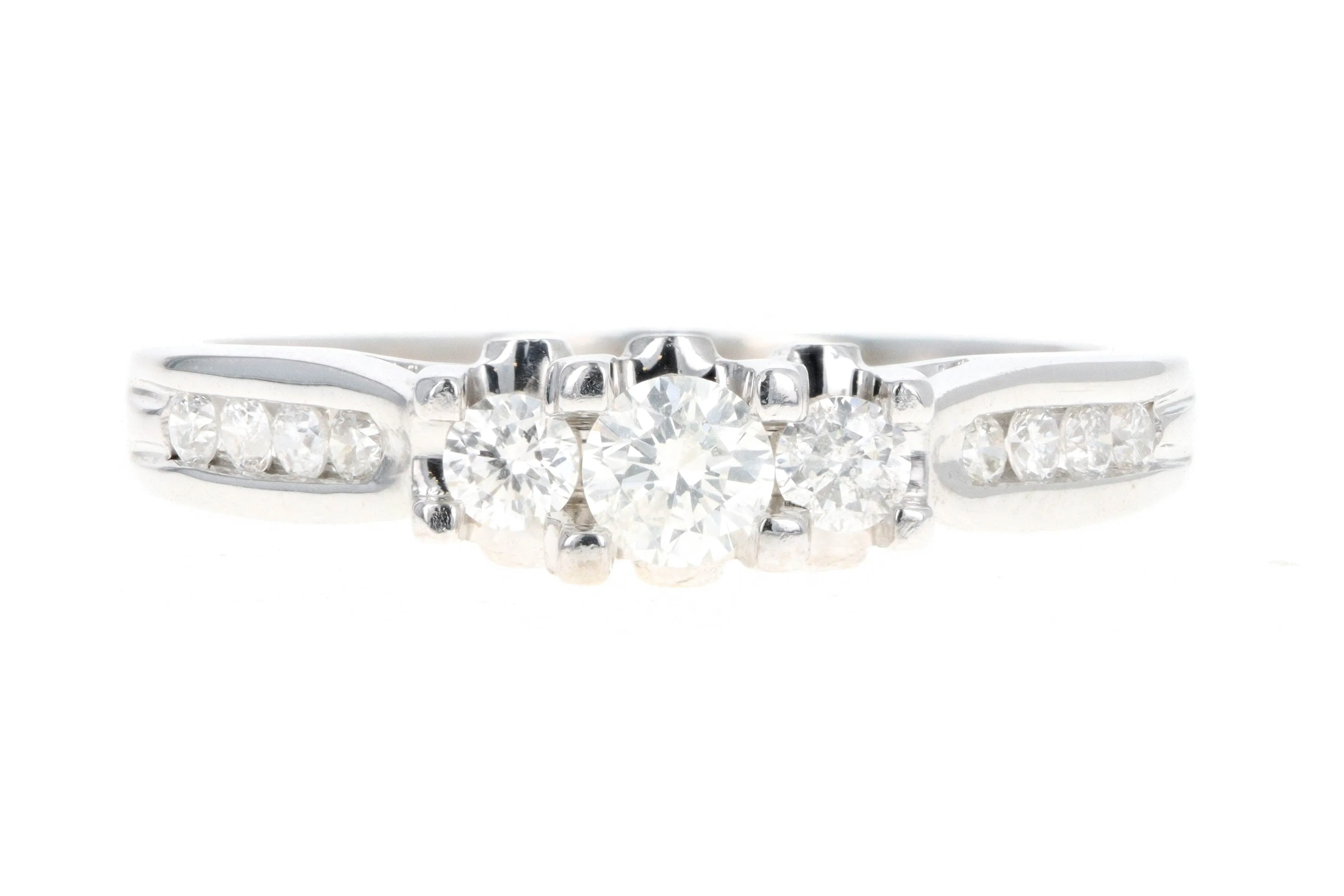 14K White Gold 0.35 Carat Total Weight Round Brilliant Cut Diamond Engagement Ring