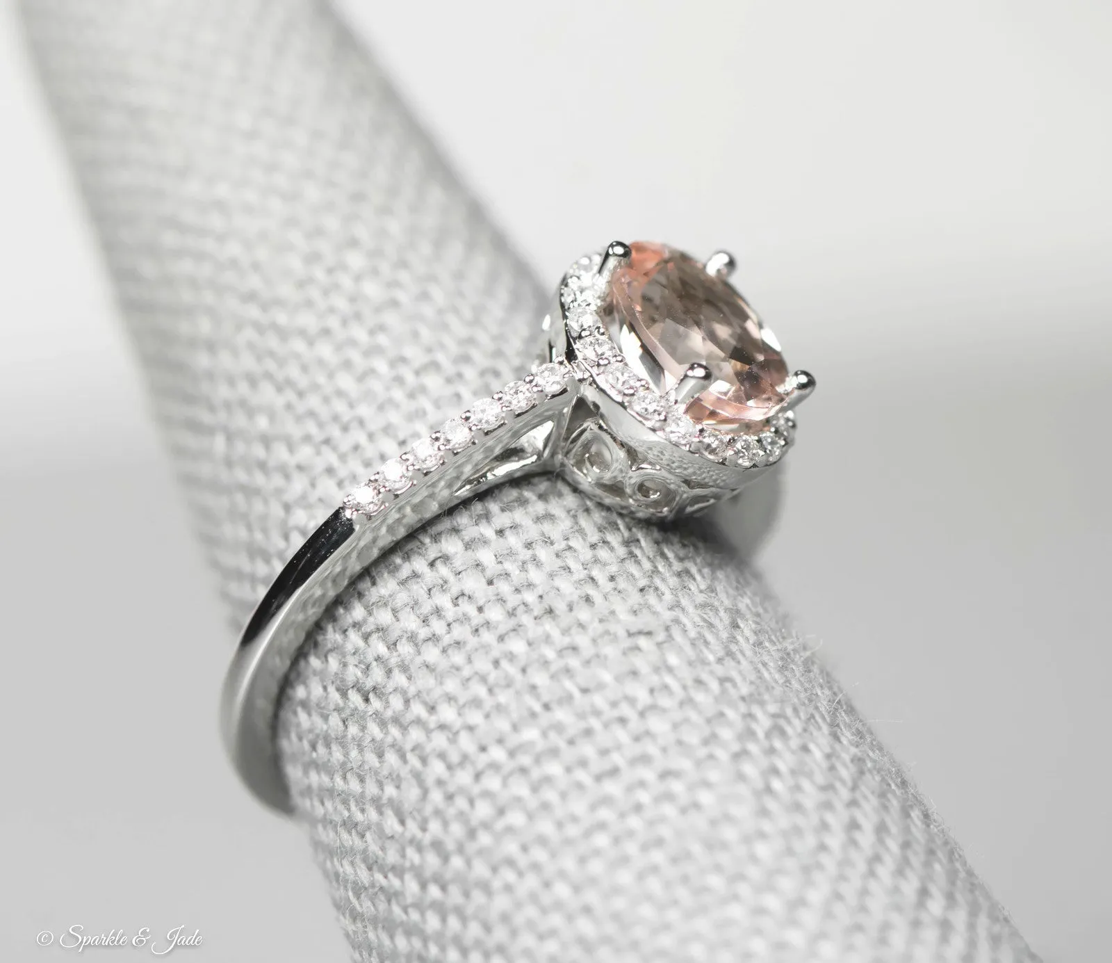 14k White Gold Oval Morganite & 1/5 CTW Diamond Halo Ring