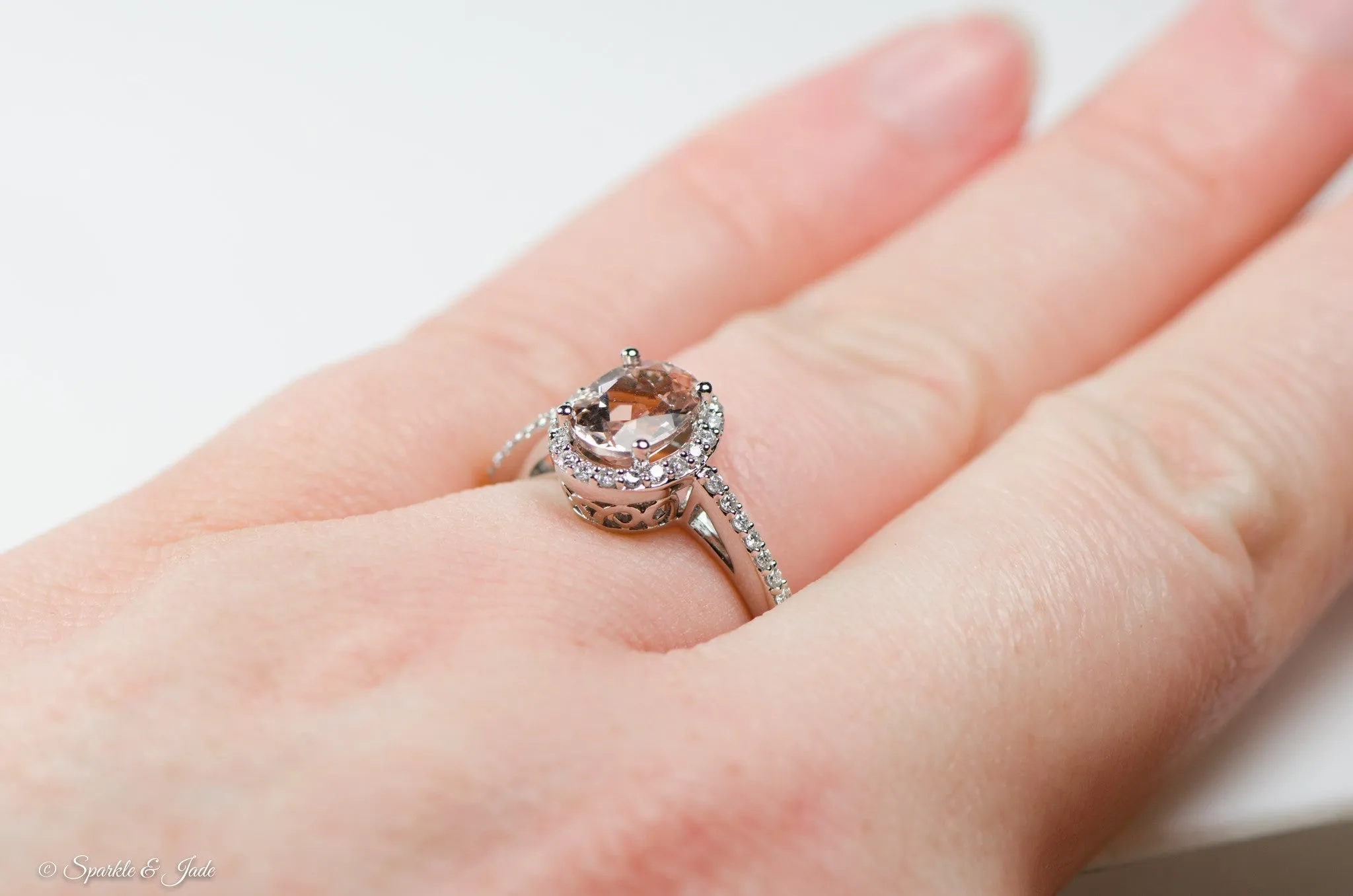 14k White Gold Oval Morganite & 1/5 CTW Diamond Halo Ring