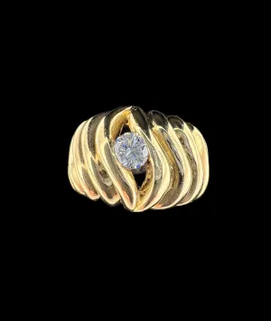 1970s Fluted Semi Dome Diamond Yellow Gold Solitaire Ring