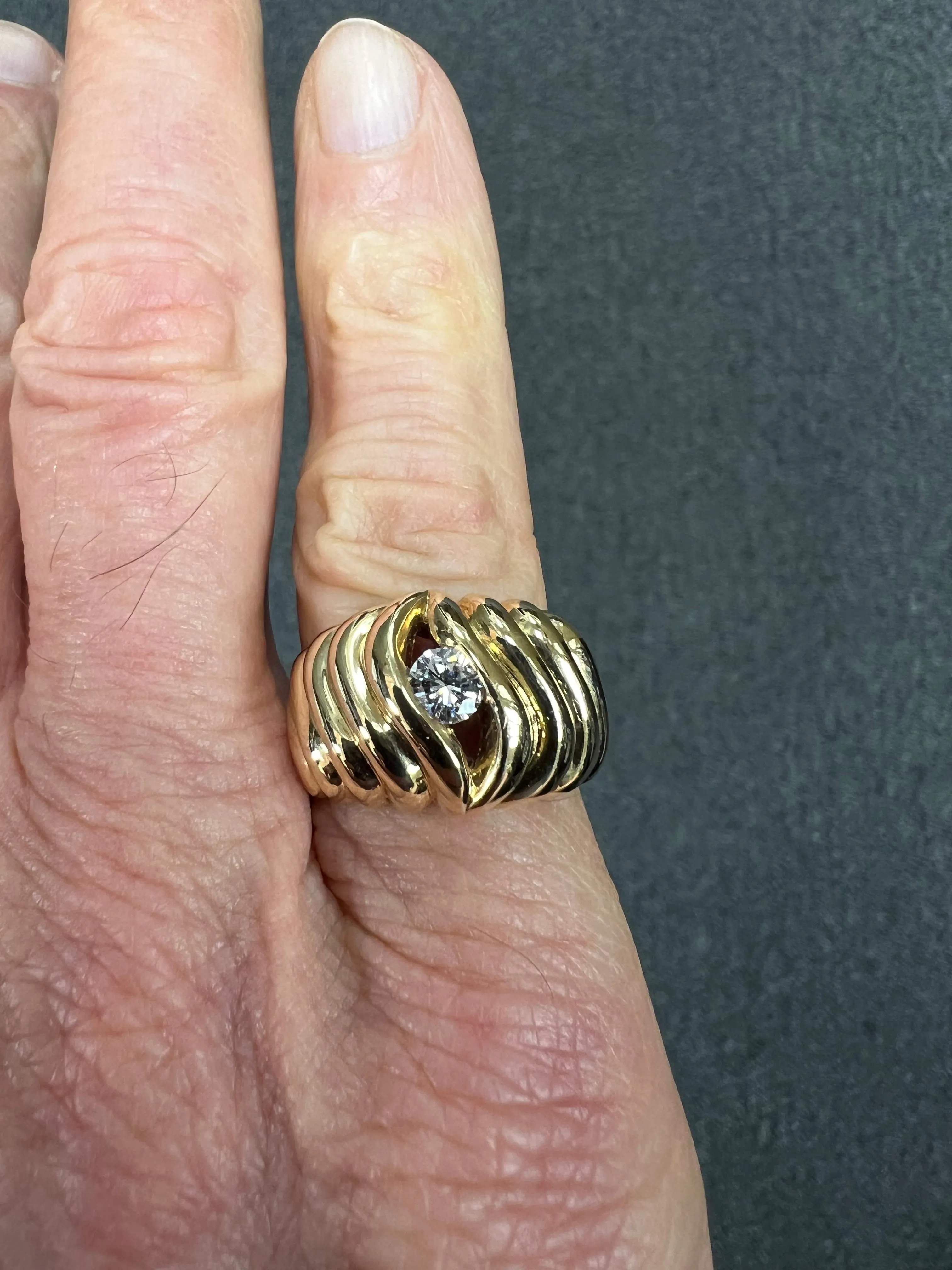 1970s Fluted Semi Dome Diamond Yellow Gold Solitaire Ring
