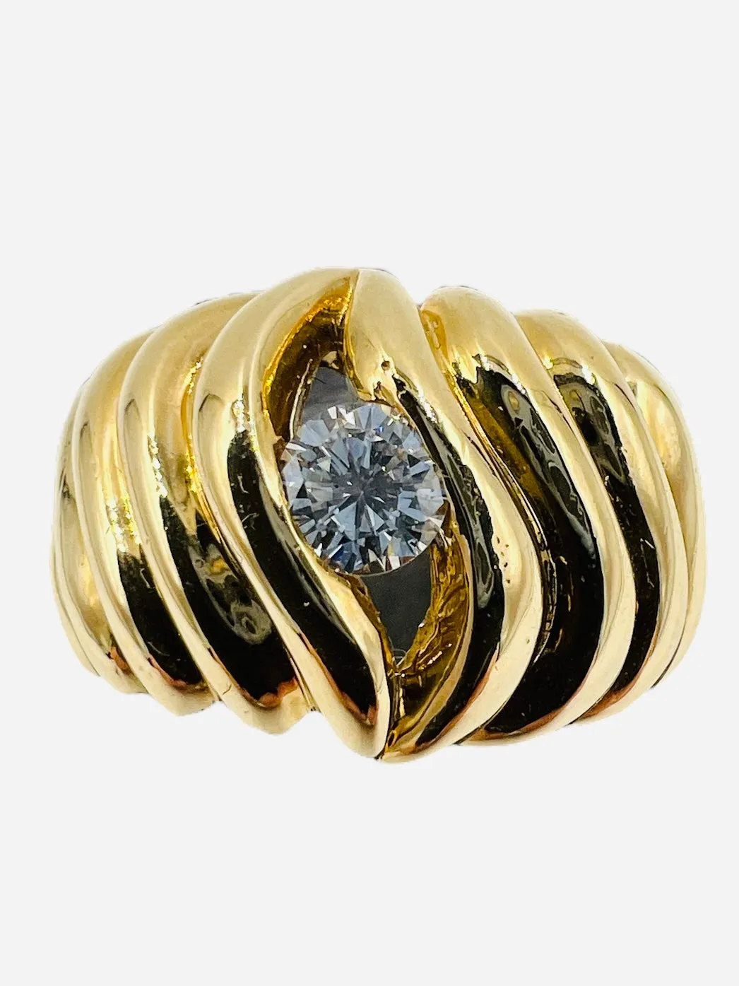 1970s Fluted Semi Dome Diamond Yellow Gold Solitaire Ring