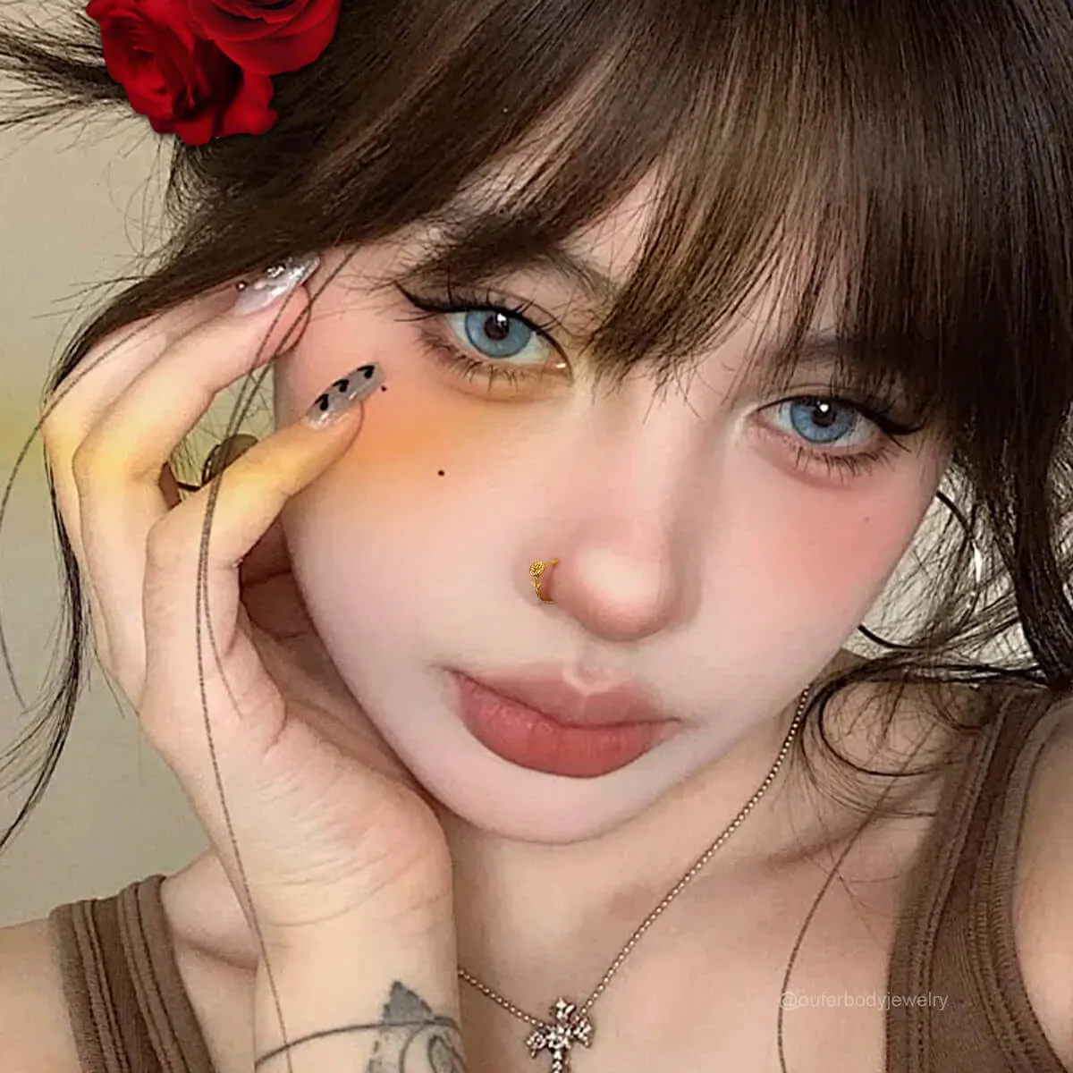 20G Seamless Ring Engraved Rose Nose Hoop