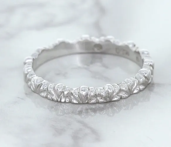 2.5mm Scalloped Band in 14K White Gold