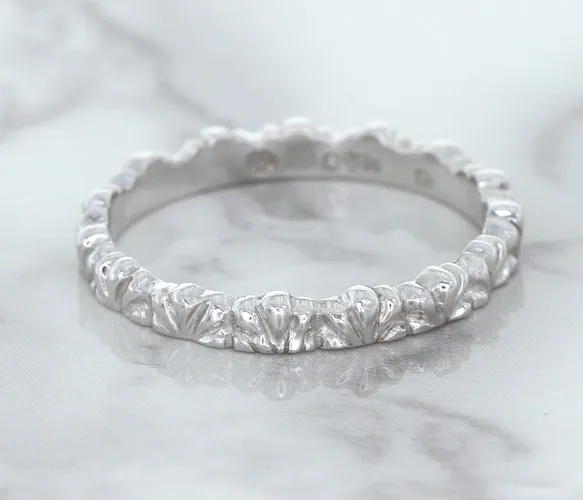 2.5mm Scalloped Band in 14K White Gold