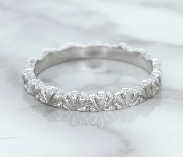 2.5mm Scalloped Band in 14K White Gold