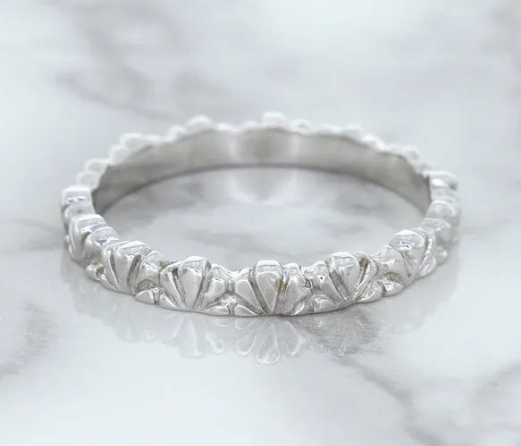 2.5mm Scalloped Band in 14K White Gold
