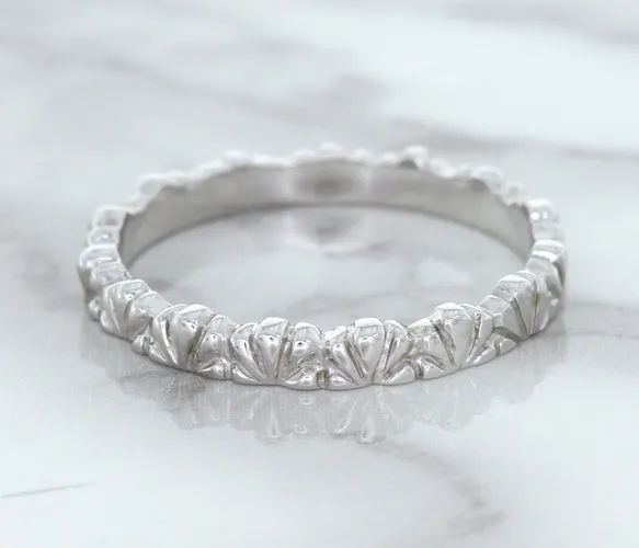 2.5mm Scalloped Band in 14K White Gold