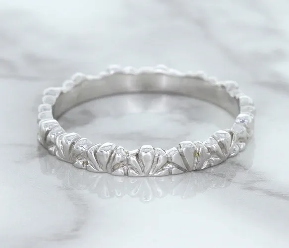 2.5mm Scalloped Band in 14K White Gold