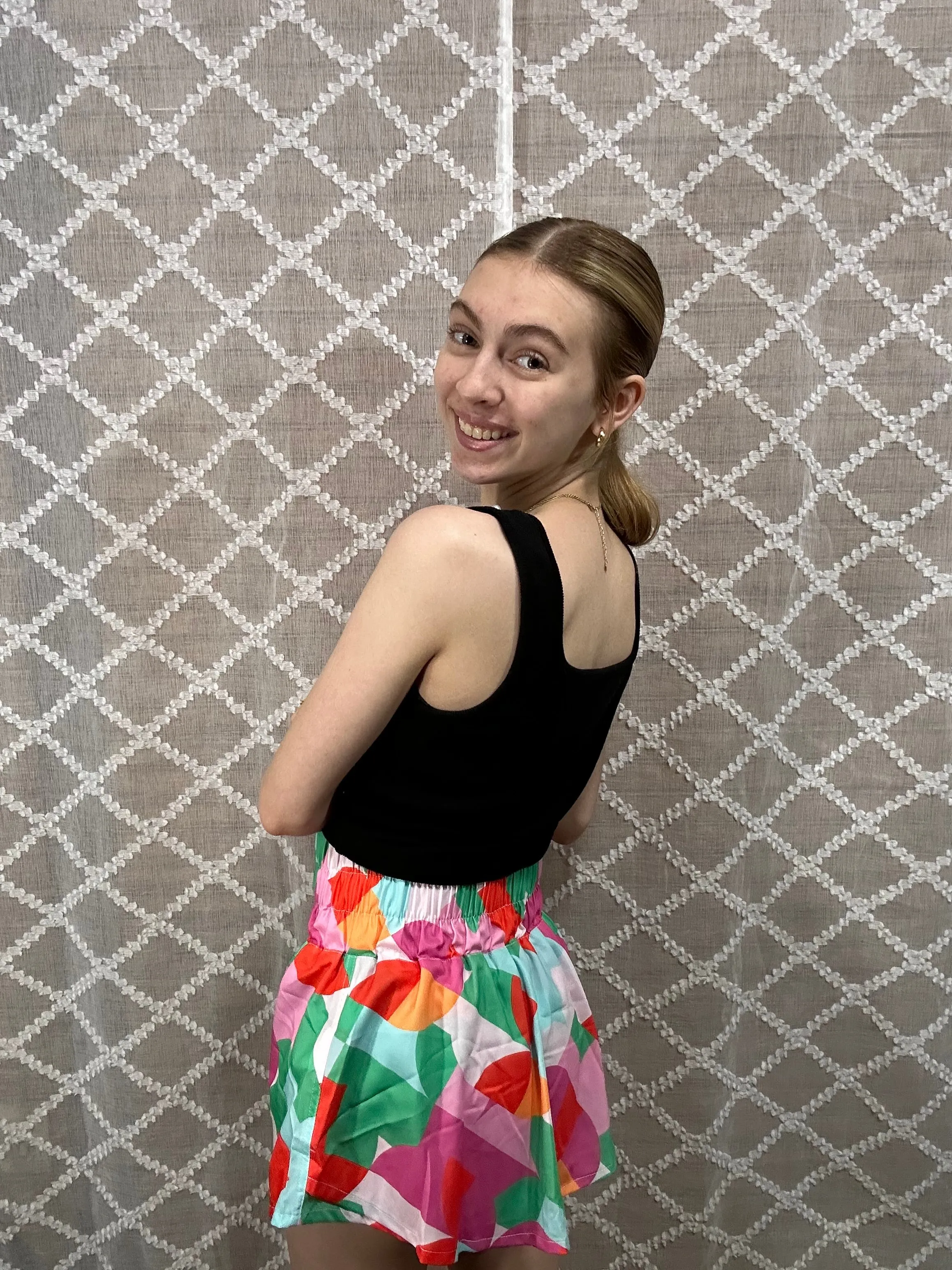Abstract Skort