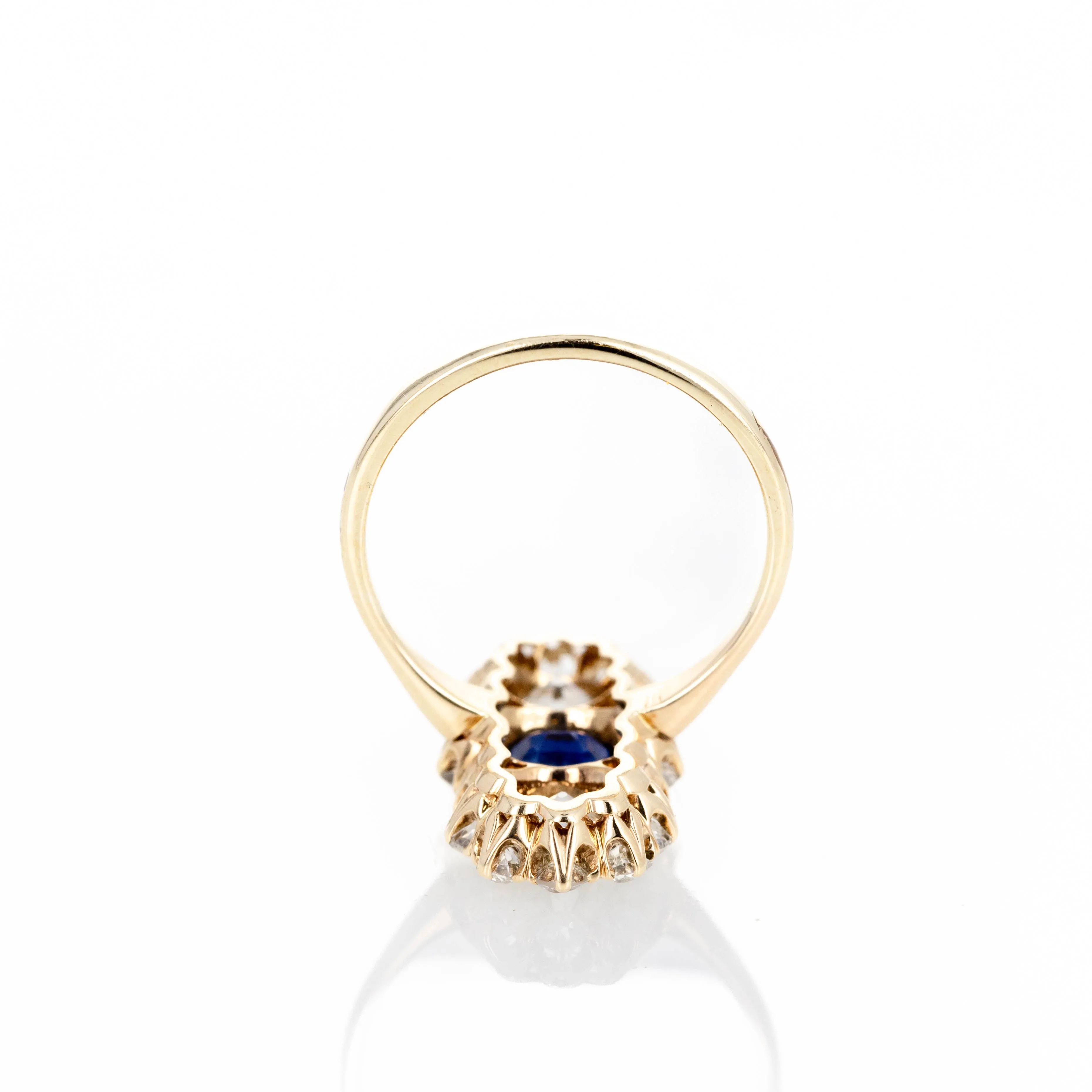 Antique Victorian 14K Yellow Gold 0.95 Carat Sapphire Old European Diamond Ring