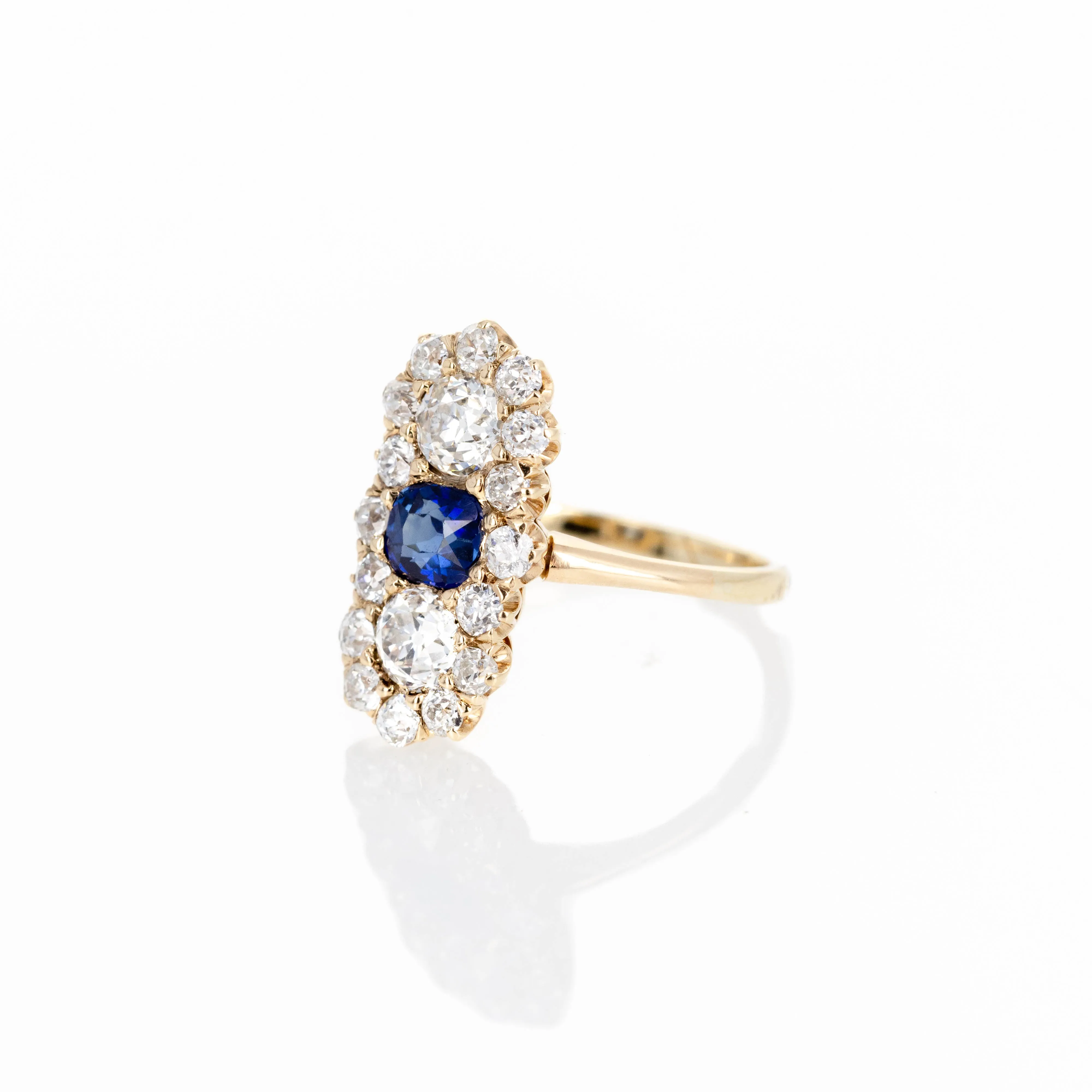 Antique Victorian 14K Yellow Gold 0.95 Carat Sapphire Old European Diamond Ring