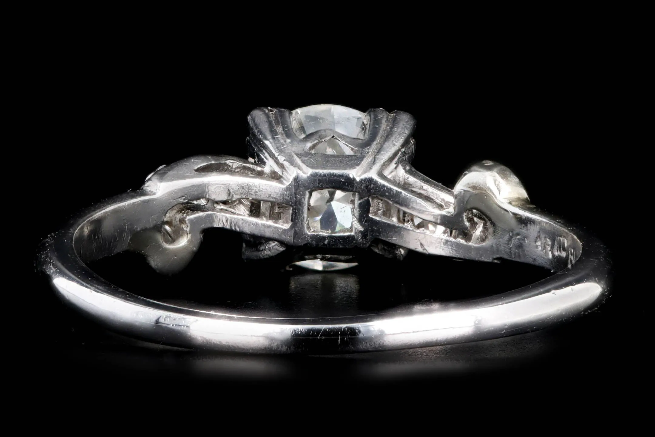 Art Deco Platinum .75 Carat Round Brilliant Cut Diamond Engagement Ring