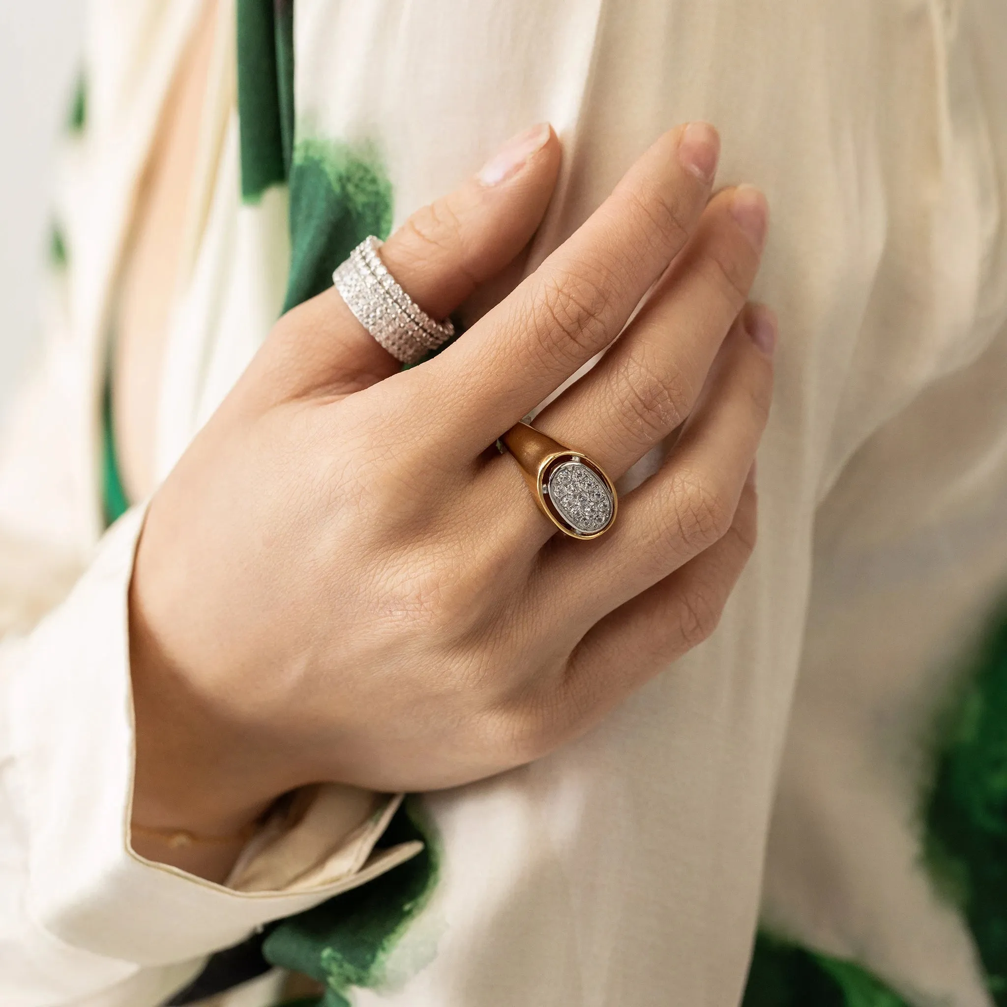BOLD GLIMMER RING