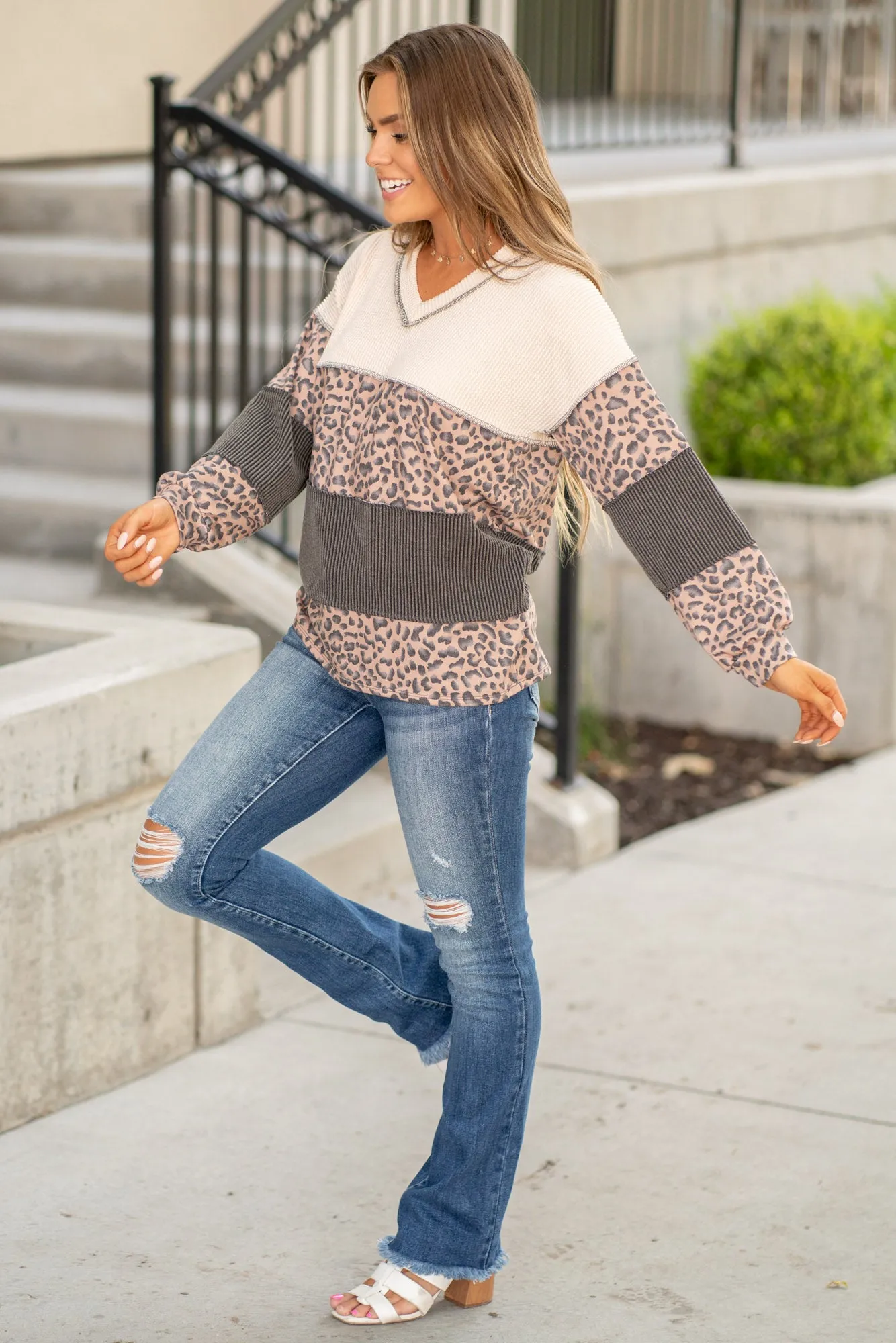 Color Block Long Sleeve Exposed Seam Top