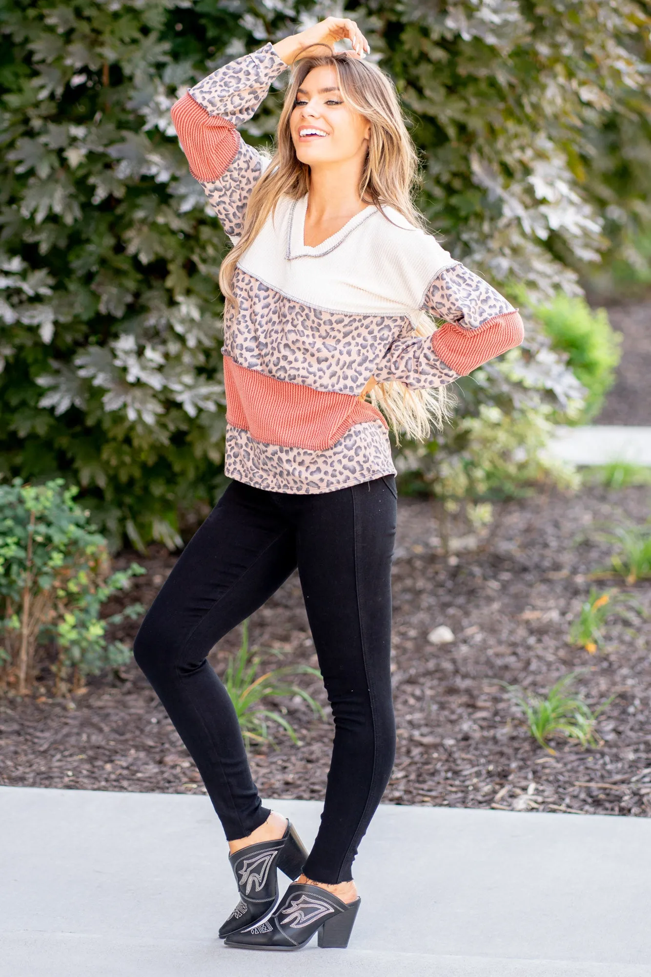 Color Block Long Sleeve Exposed Seam Top