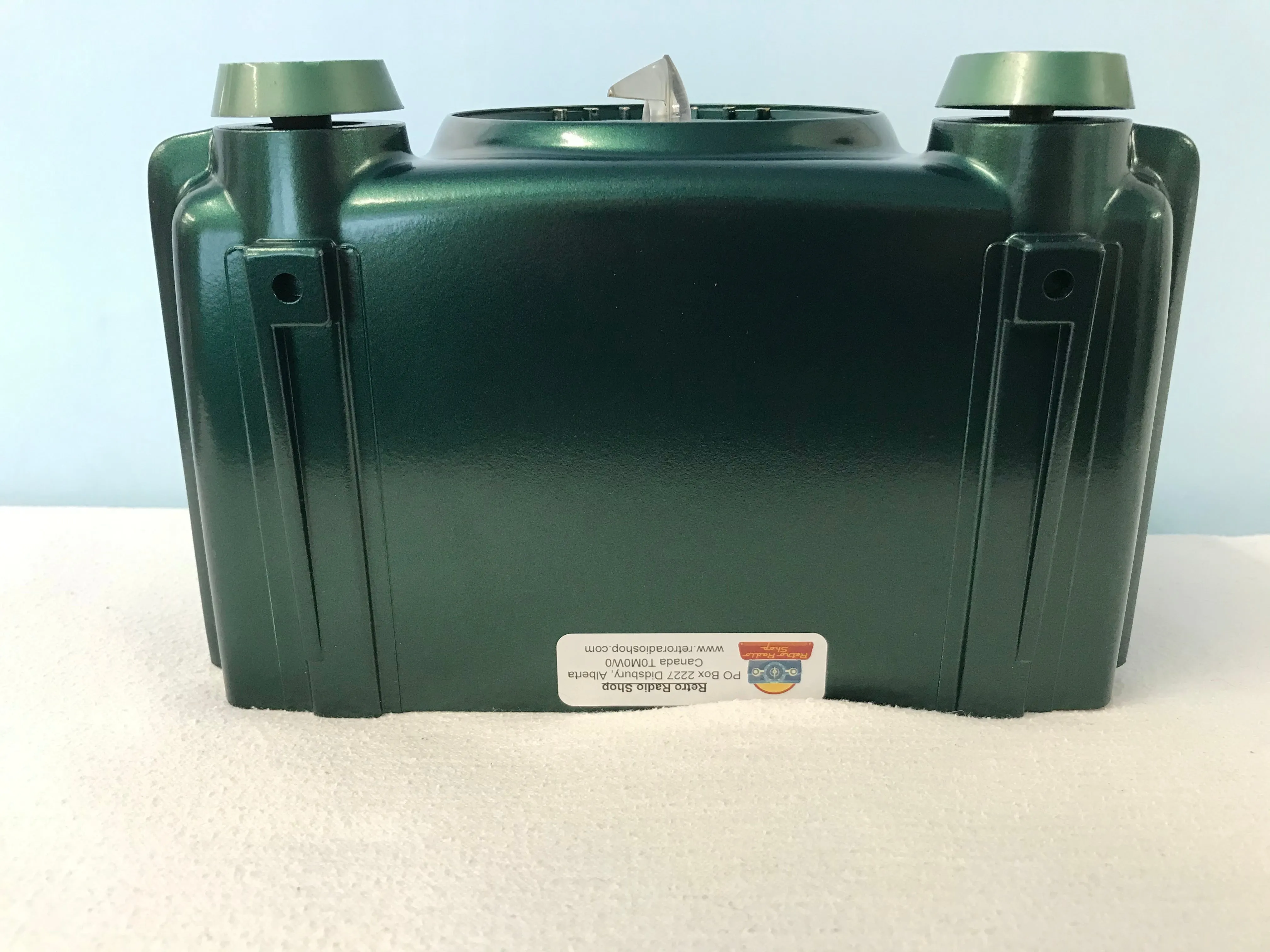 Crosley 11-102U “Bullseye”  Tube Radio With Bluetooth input.