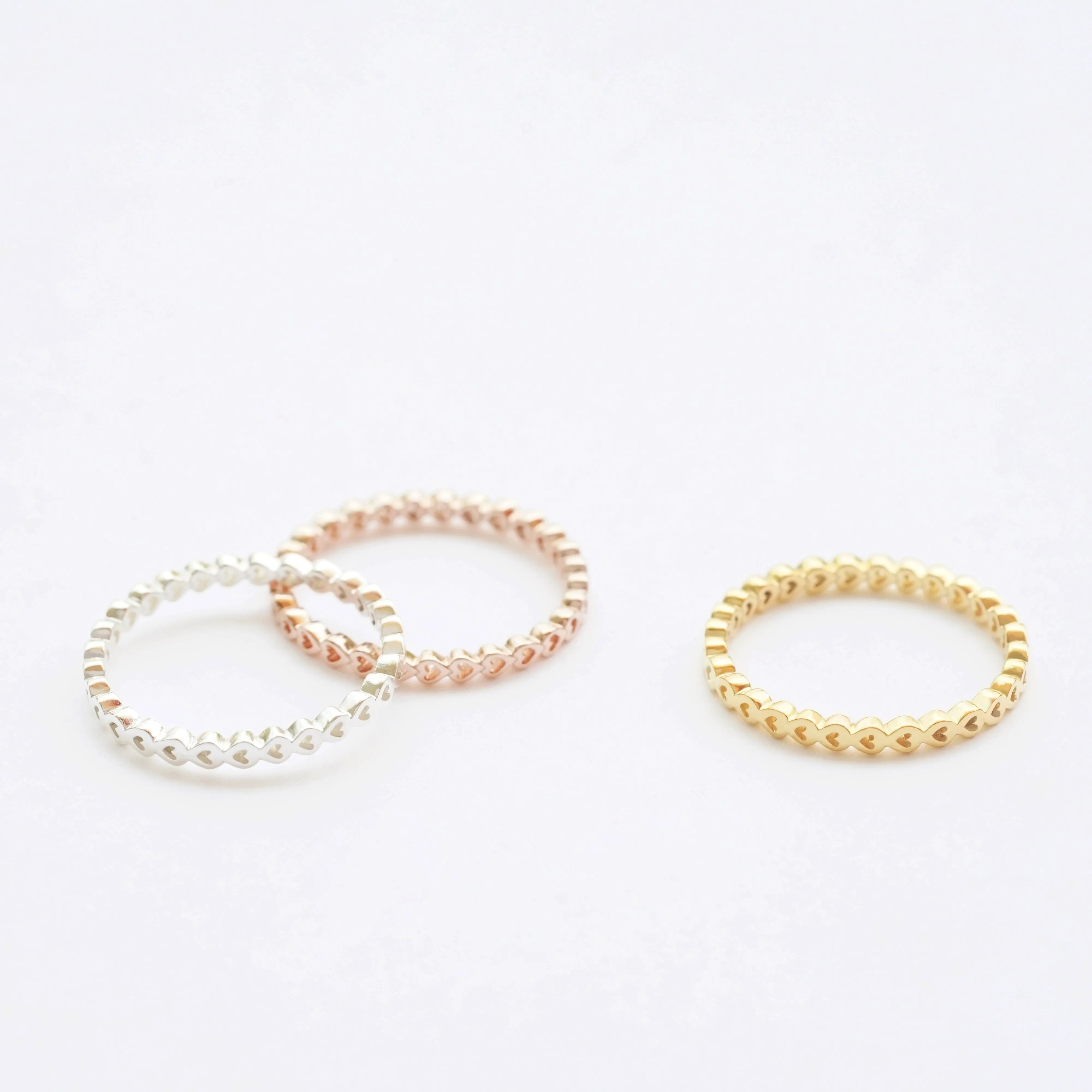 Dainty Heart Ring
