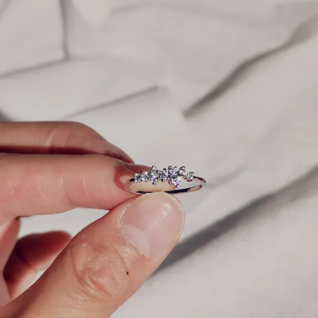 Dainty Shiny Star Plum Ring
