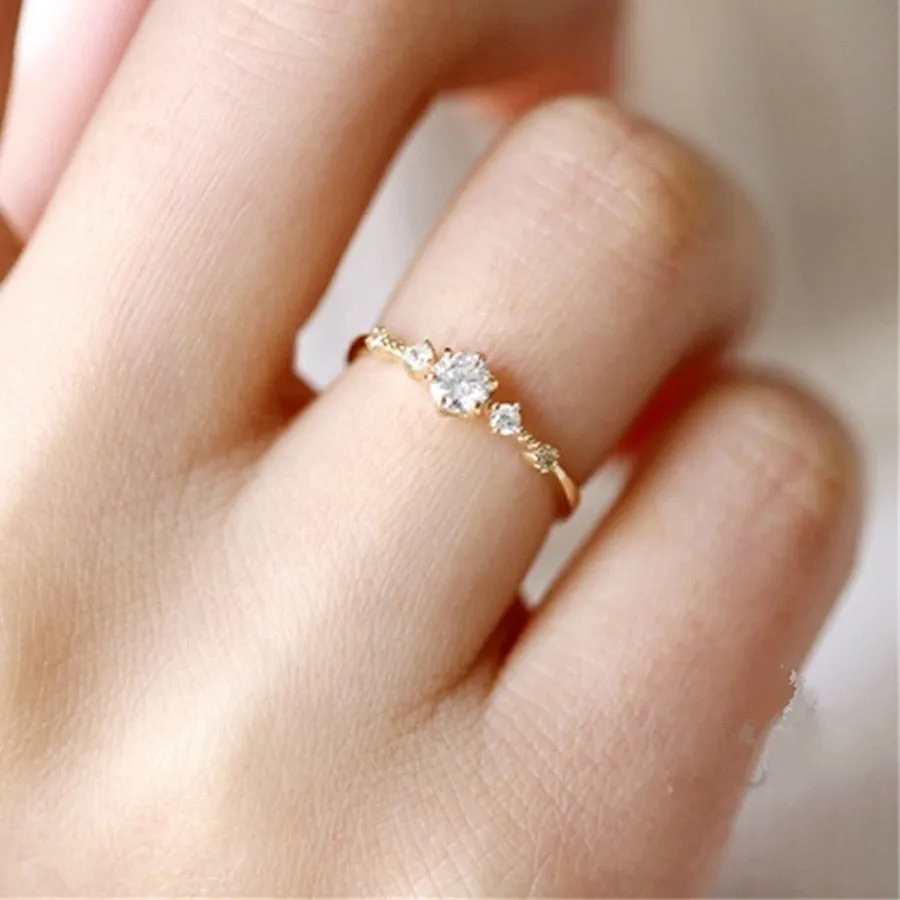 Dainty Snowflake Ring