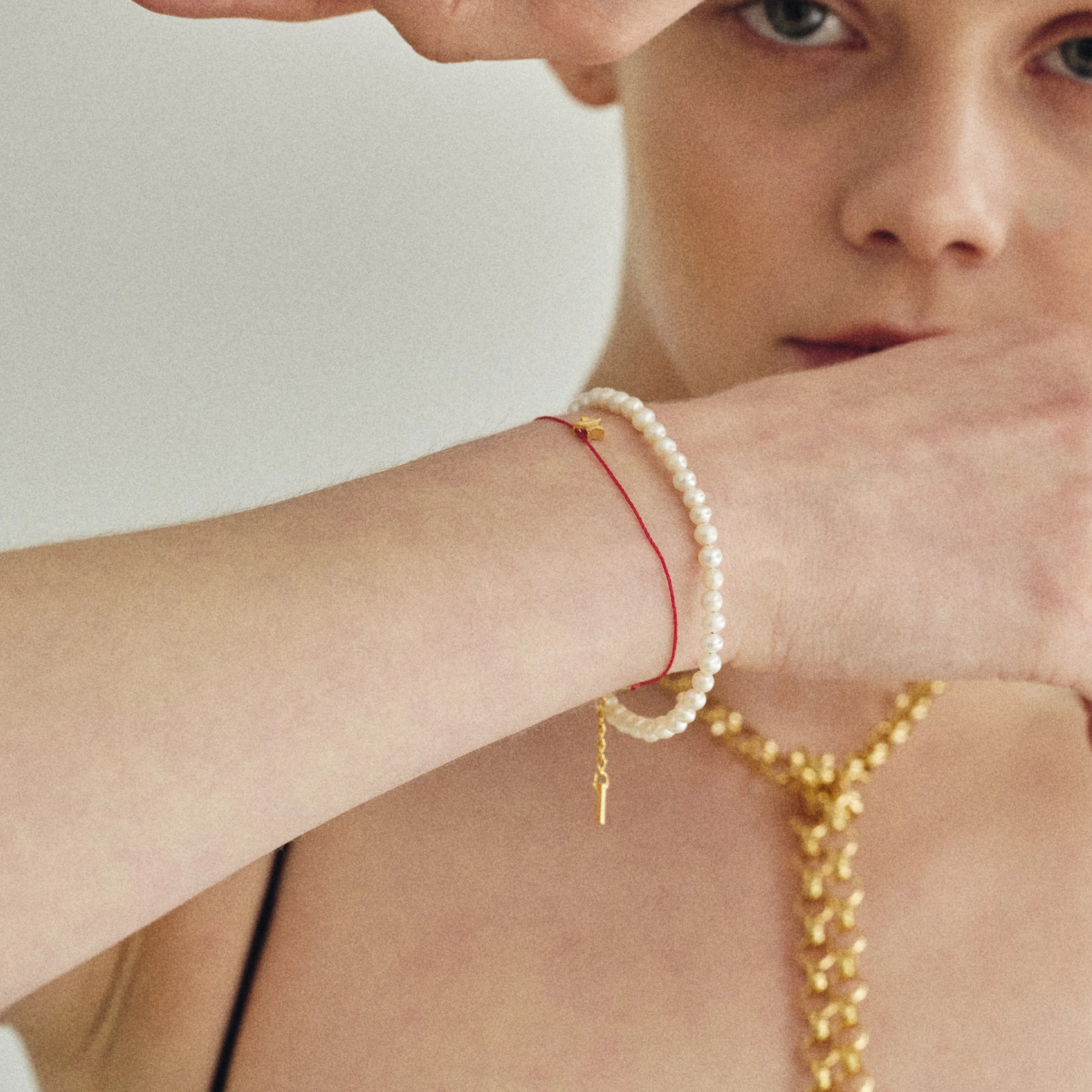 Dainty thread charm bracelet