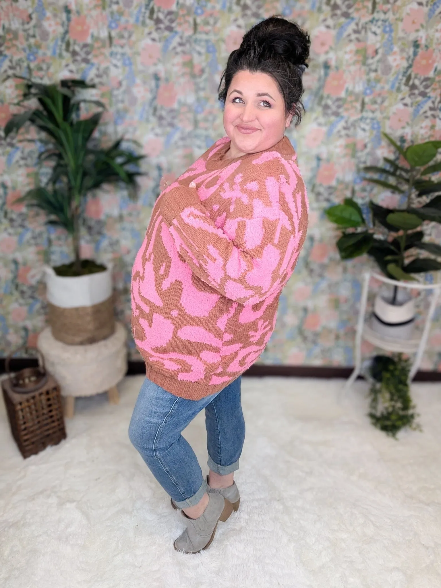 Dalia Abstract Print Tunic Crewneck Sweater