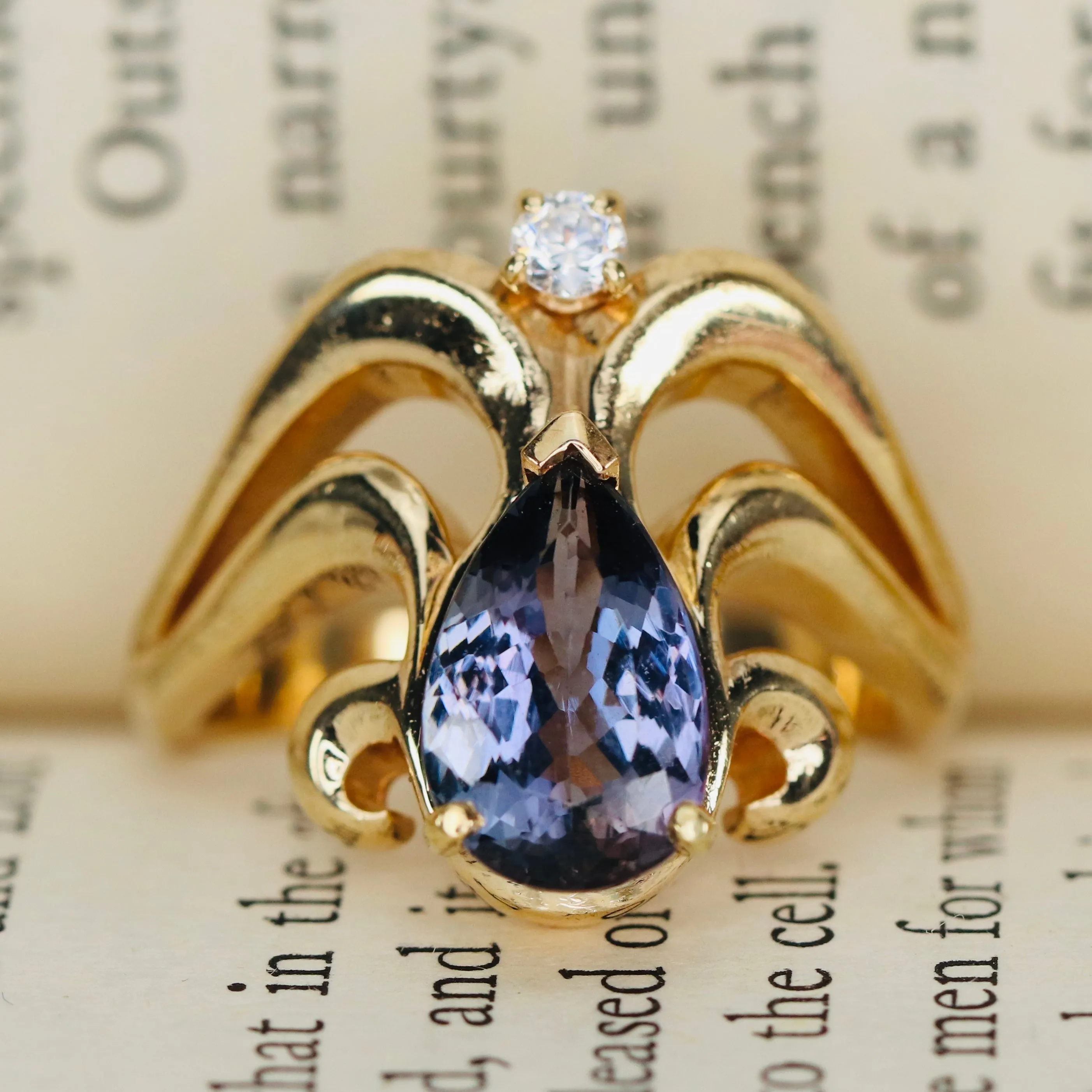 Estate heavy tanzanite and diamond chevron ring in 14k yellow gold