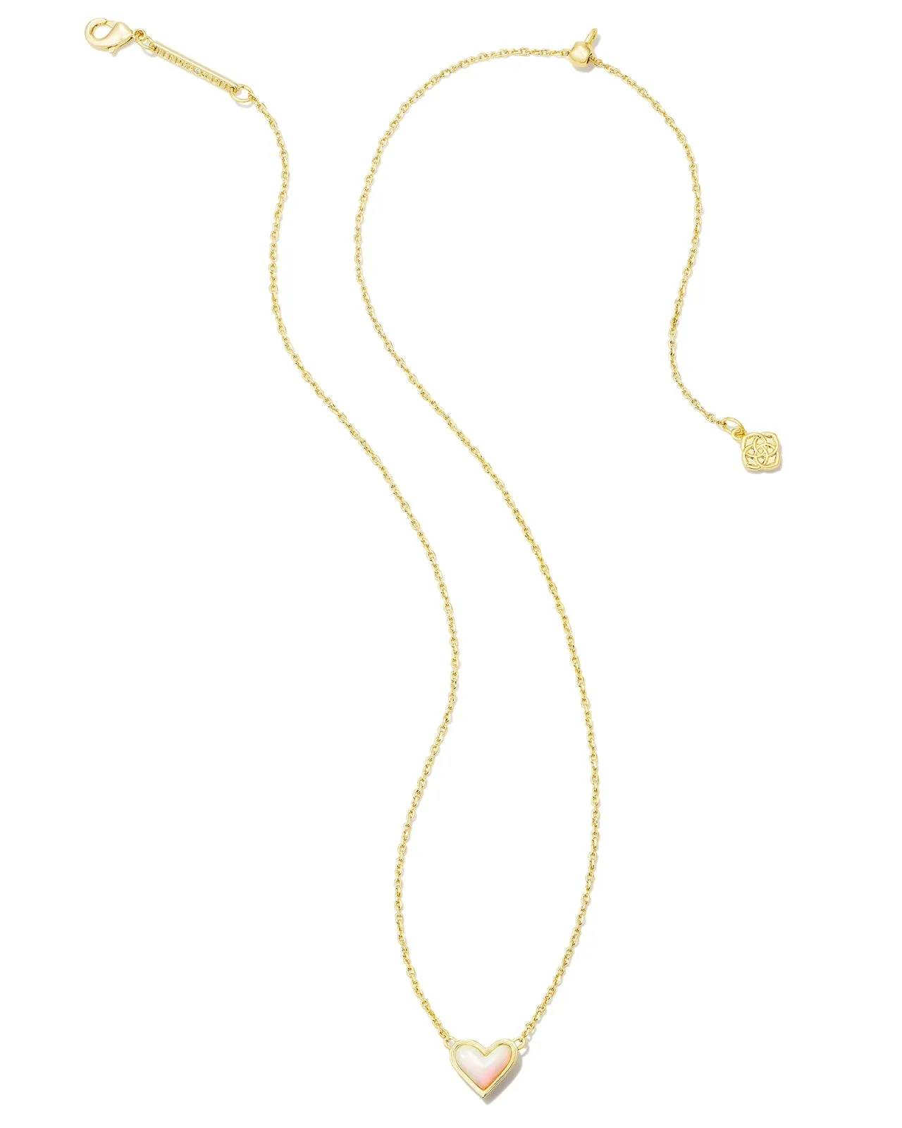 FRAMED ARI HEART SHORT PENDANT NECKLACE