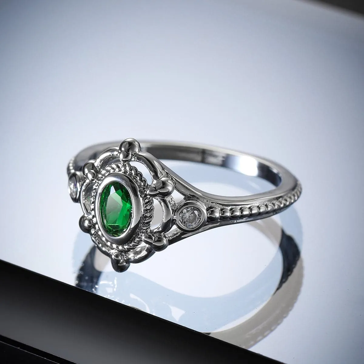 Green Crystal & Cubic Zirconia Oval Ring