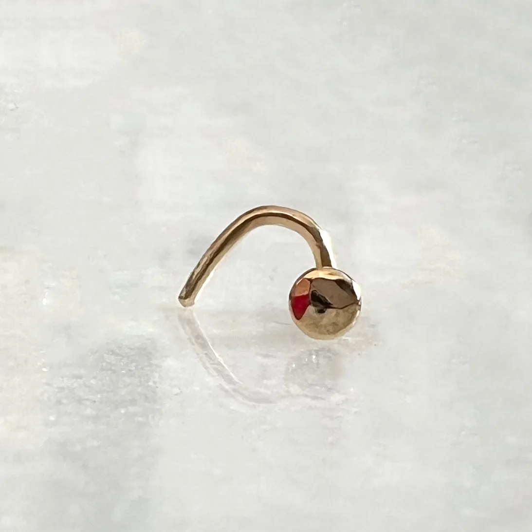 Hammered Disc Nose Stud