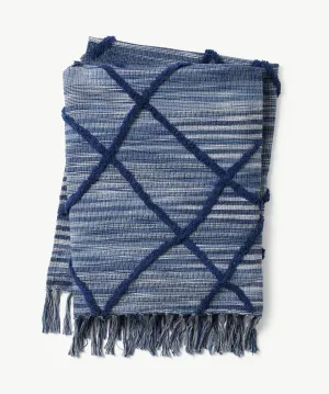 Hayes Diamond Tufted Throw