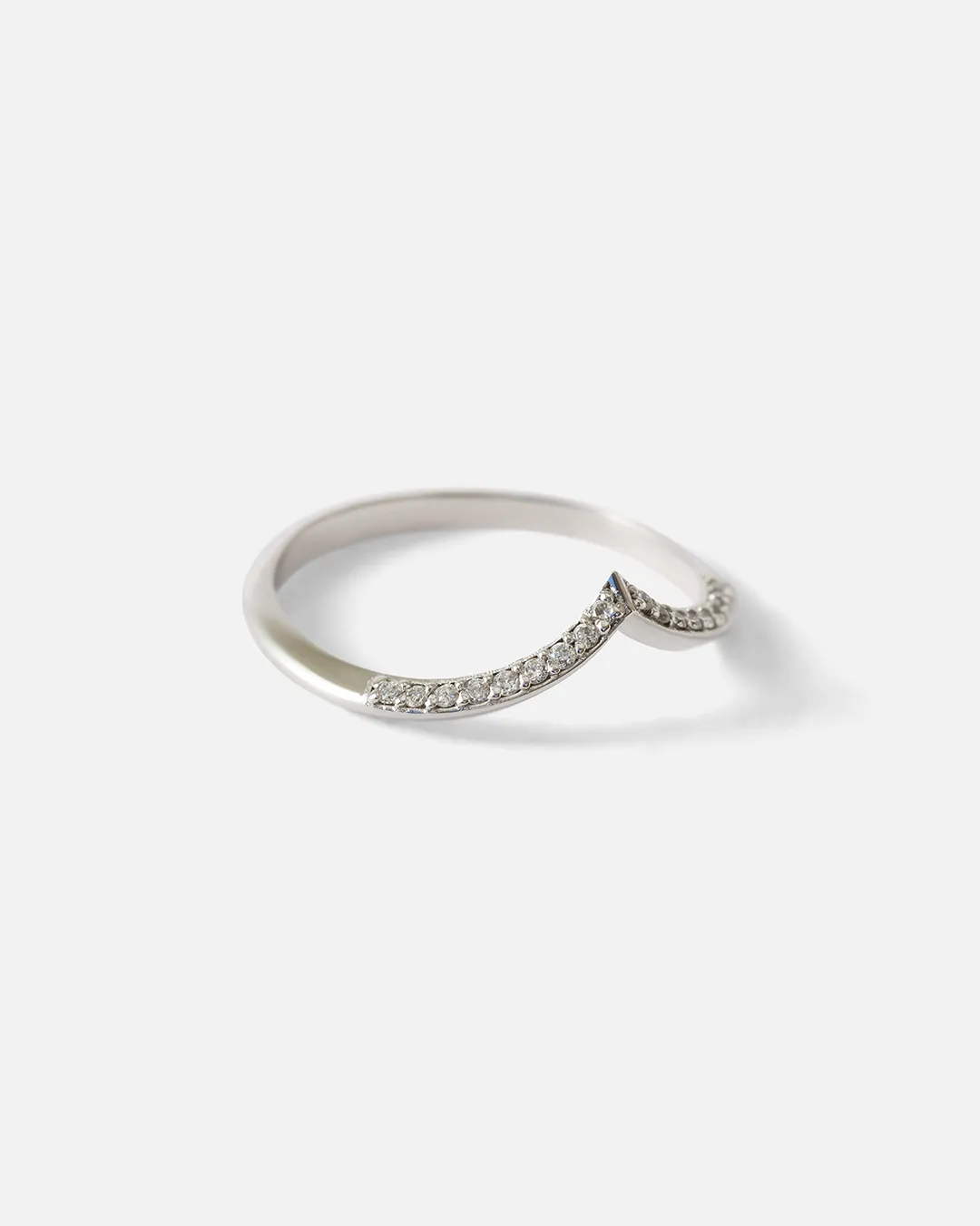 Hera / Pave Band