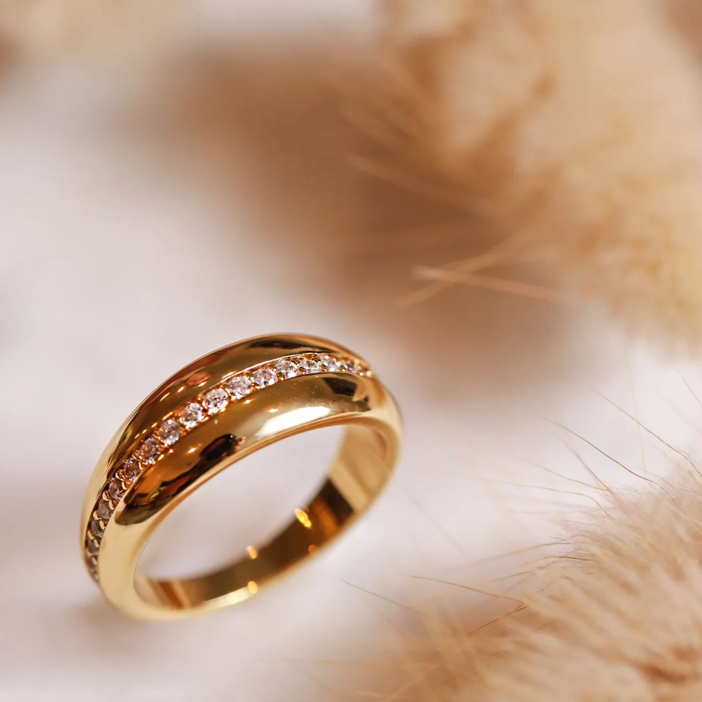 Horizon Dome Ring