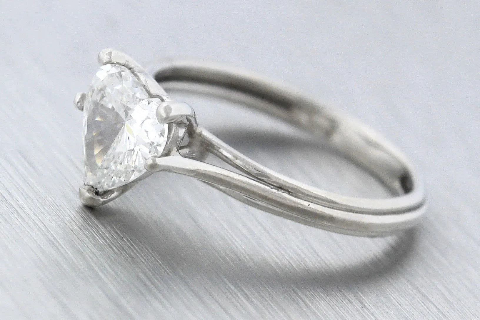 Ladies Modern Platinum 1.24ct Heart Brilliant Diamond Engagement Ring GIA