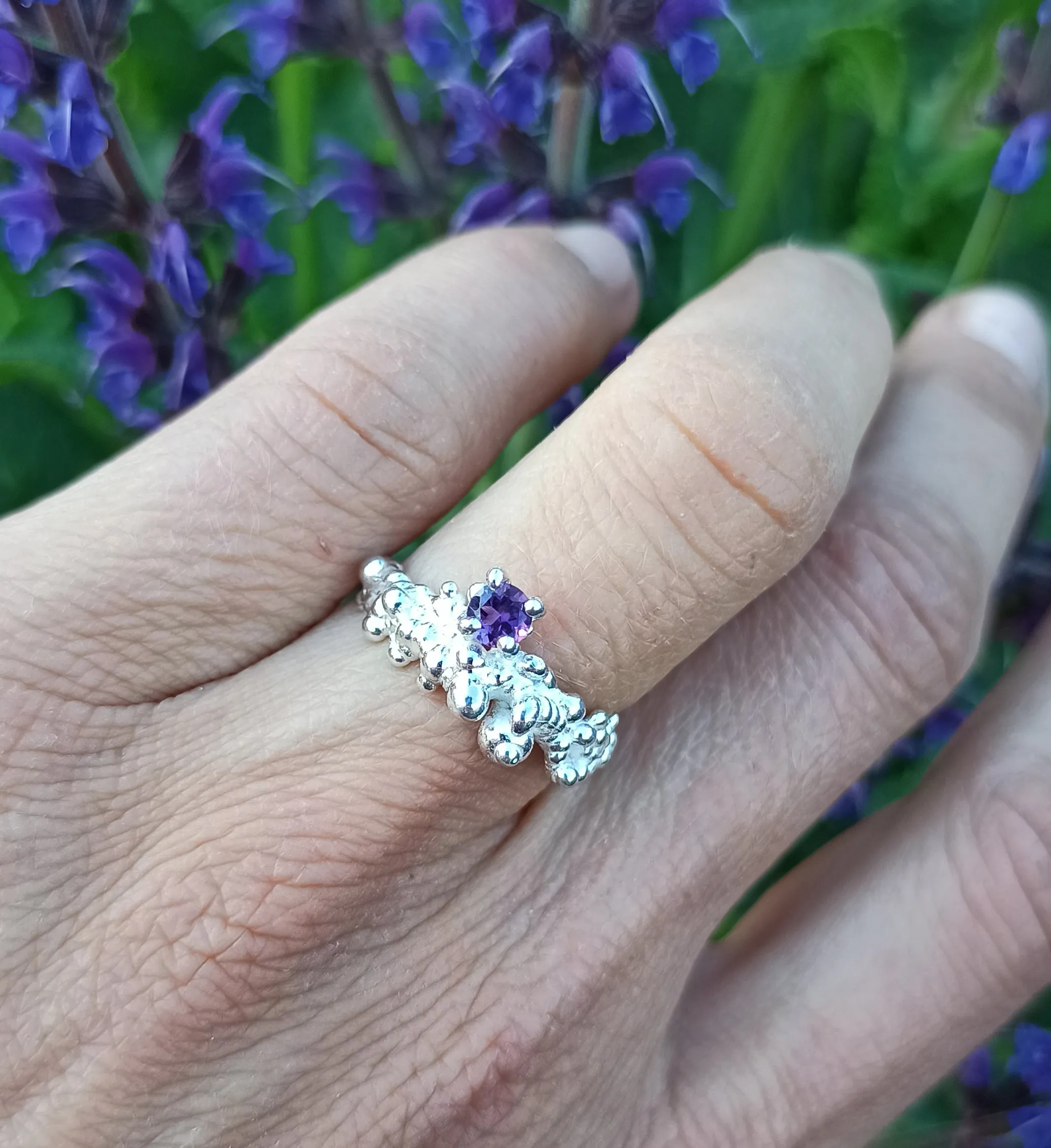 Mammatus Silver Ring with Violet Amethyst