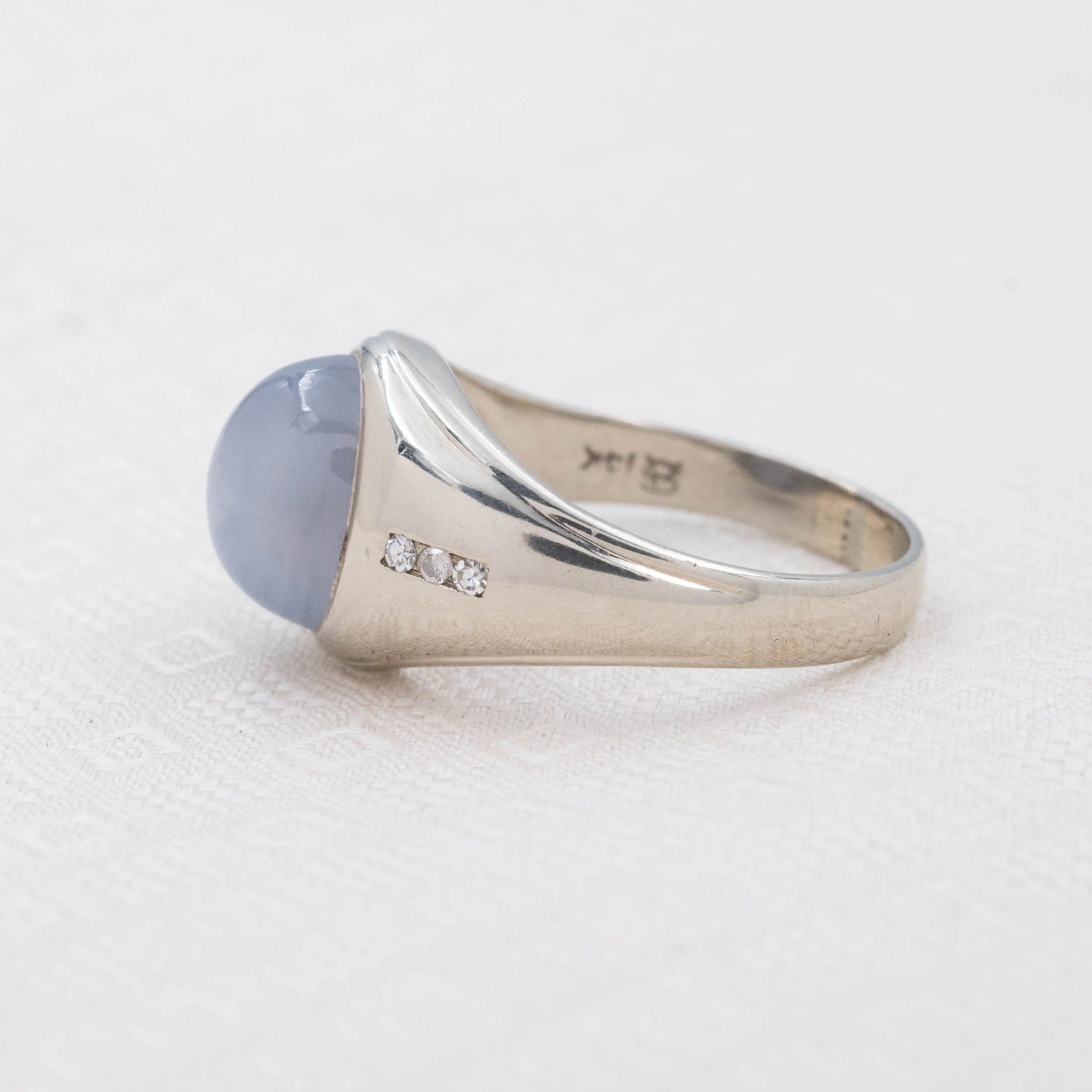 Midcentury Lavender 13 Carat Star Sapphire Ring