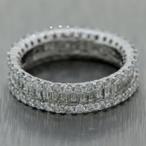 Modern 18k White Gold 2.25ctw Baguette & Round Cut Diamond Band Ring