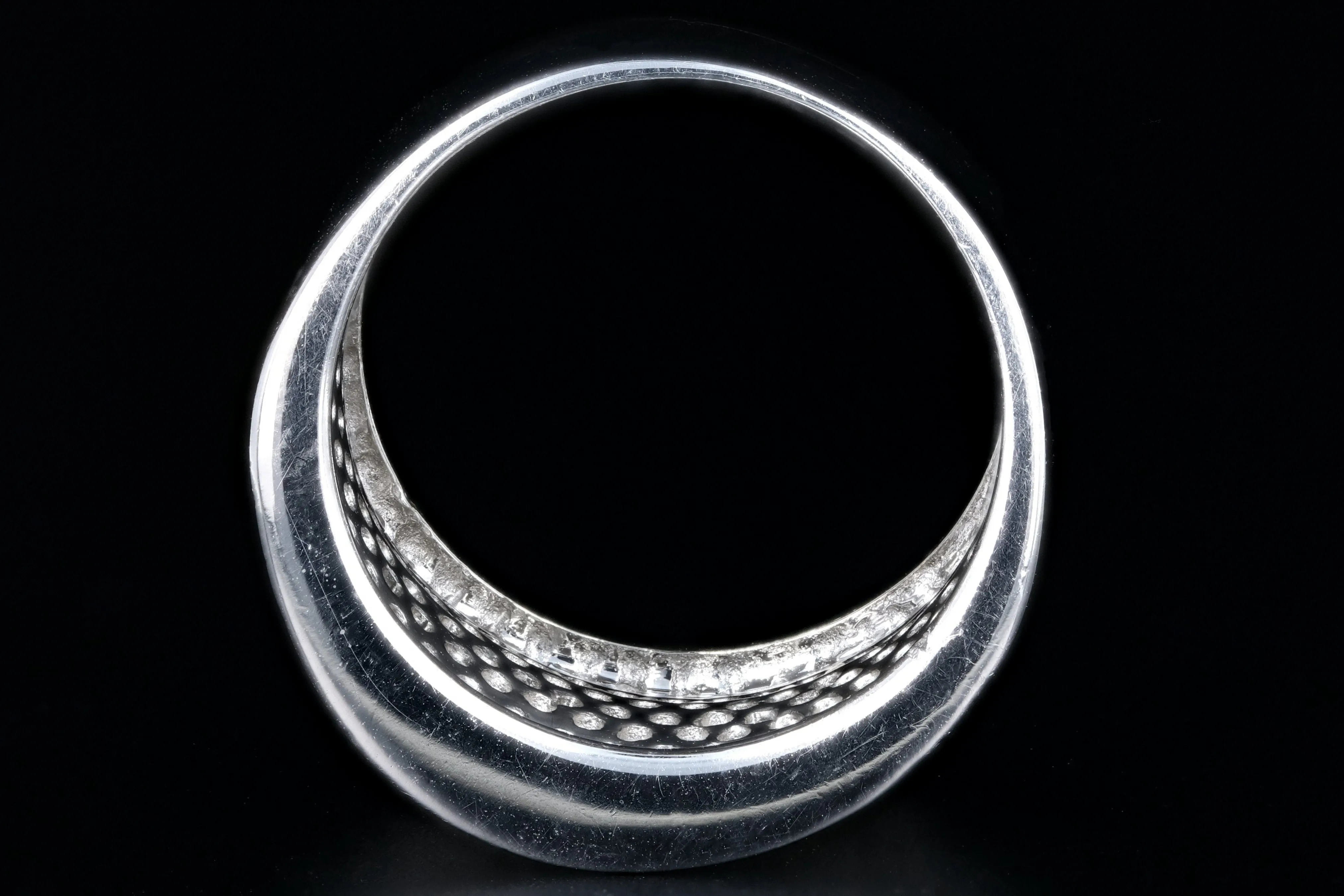 Modern 18K White Gold 2CTW Diamond Band