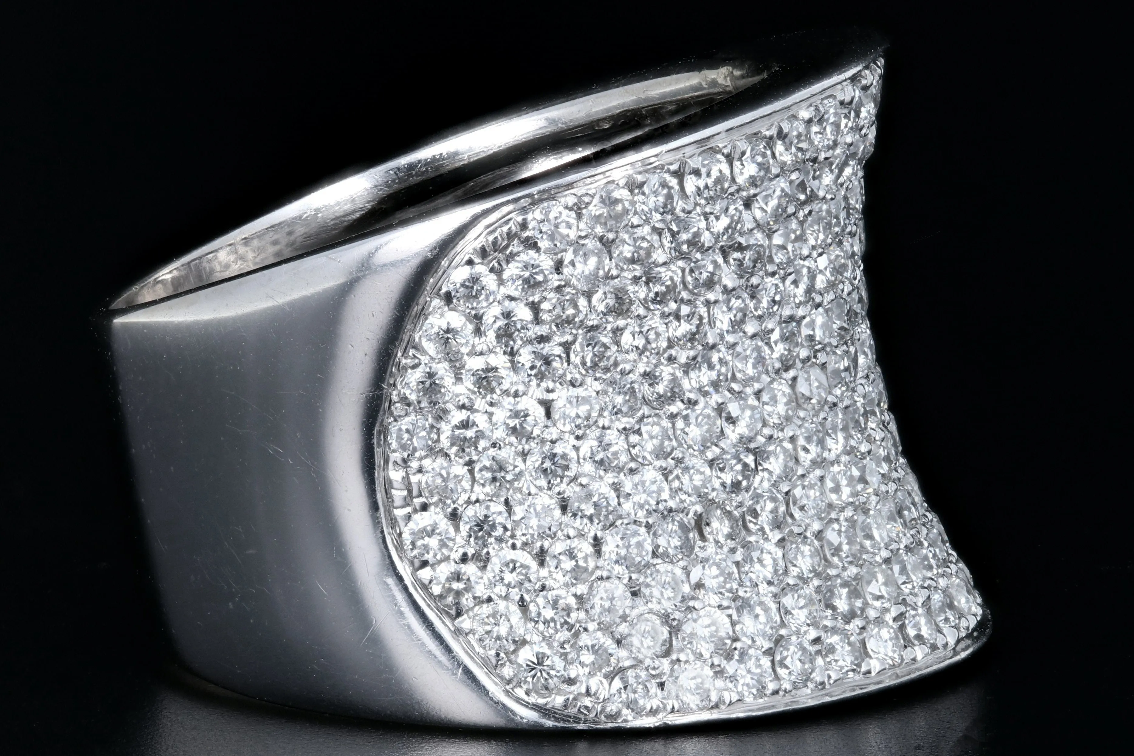 Modern 18K White Gold 2CTW Diamond Band
