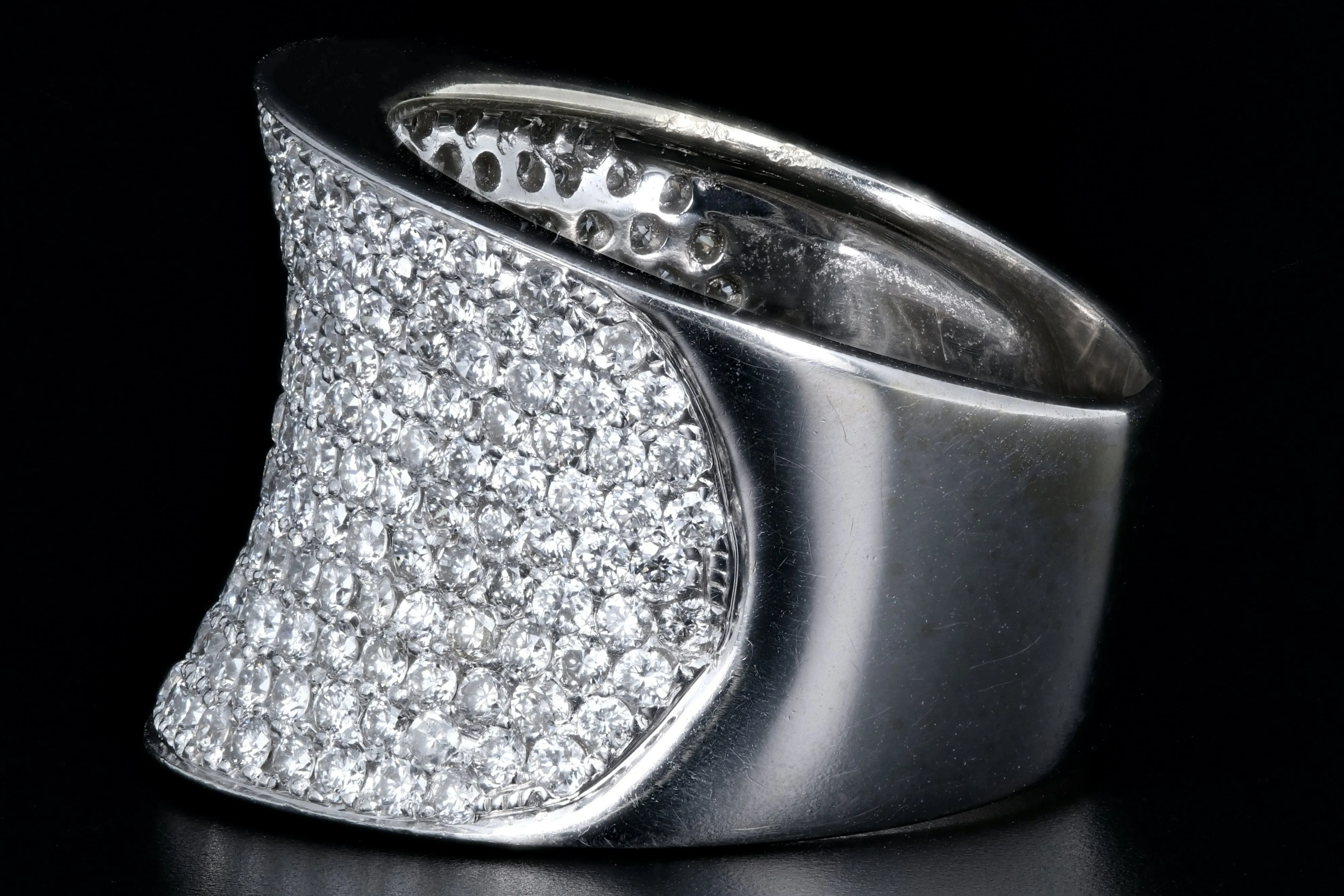 Modern 18K White Gold 2CTW Diamond Band