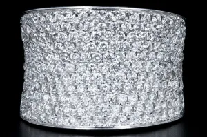 Modern 18K White Gold 2CTW Diamond Band