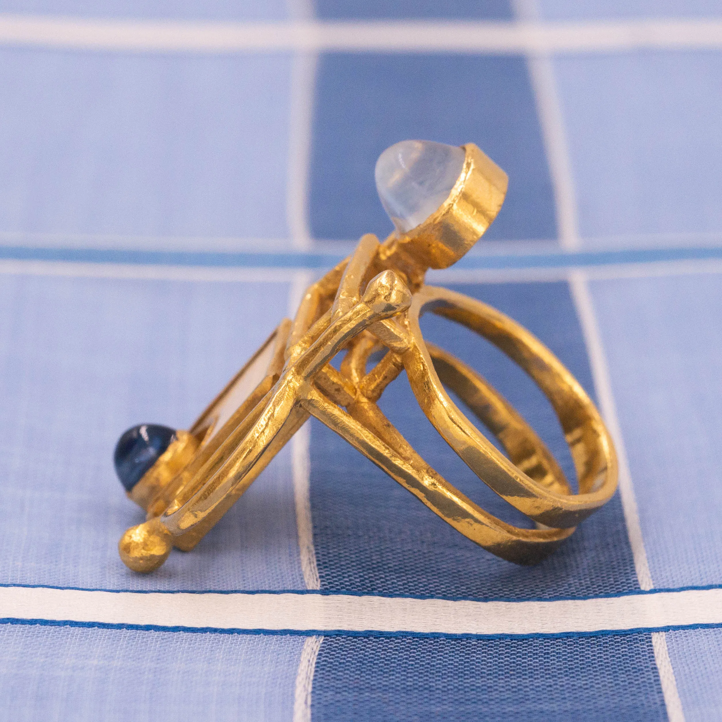 Modern Abstract Art Sapphire and Moonstone Ring c1970