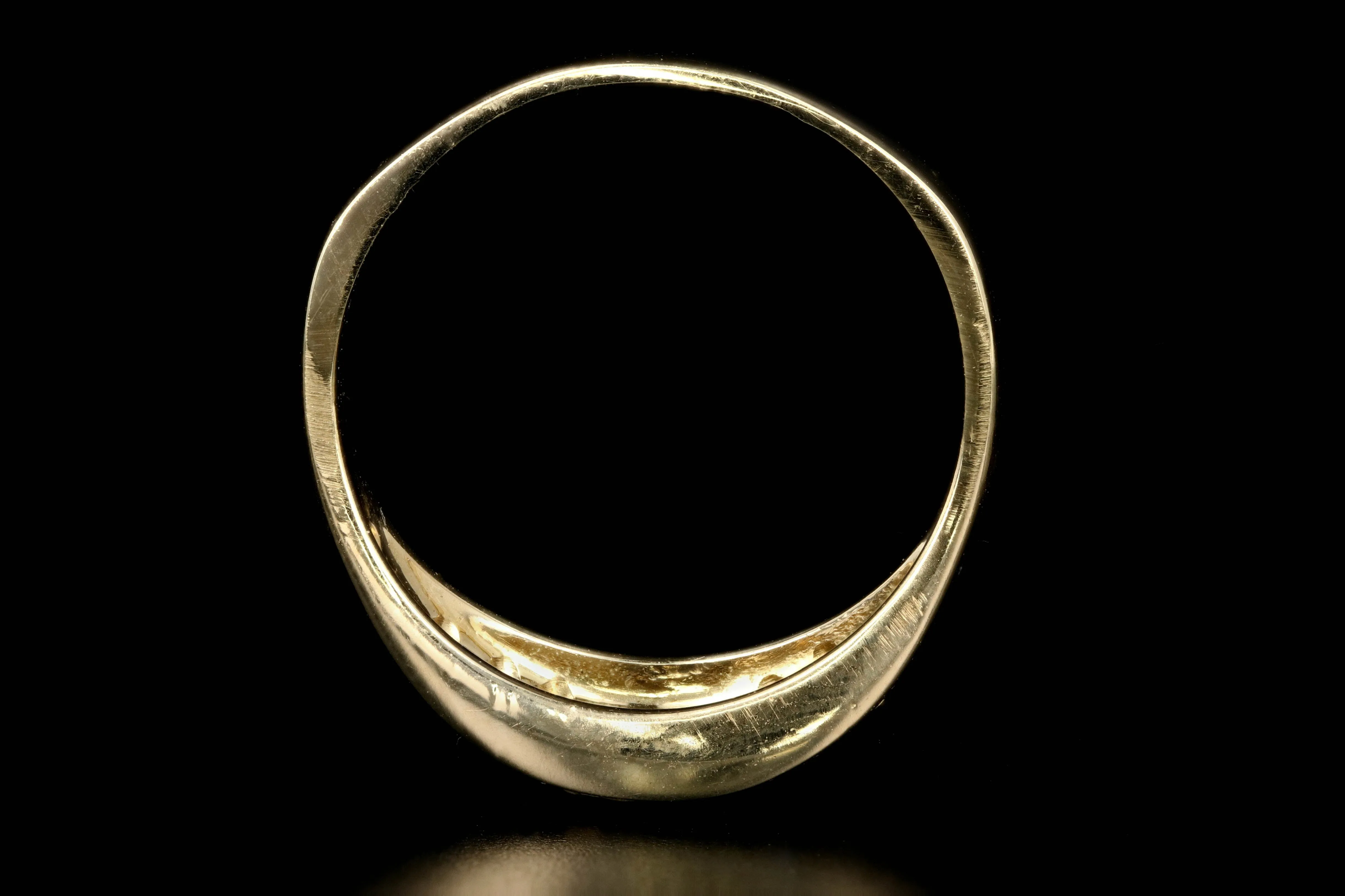 Modern Yellow Gold Sapphire and Diamond Ring