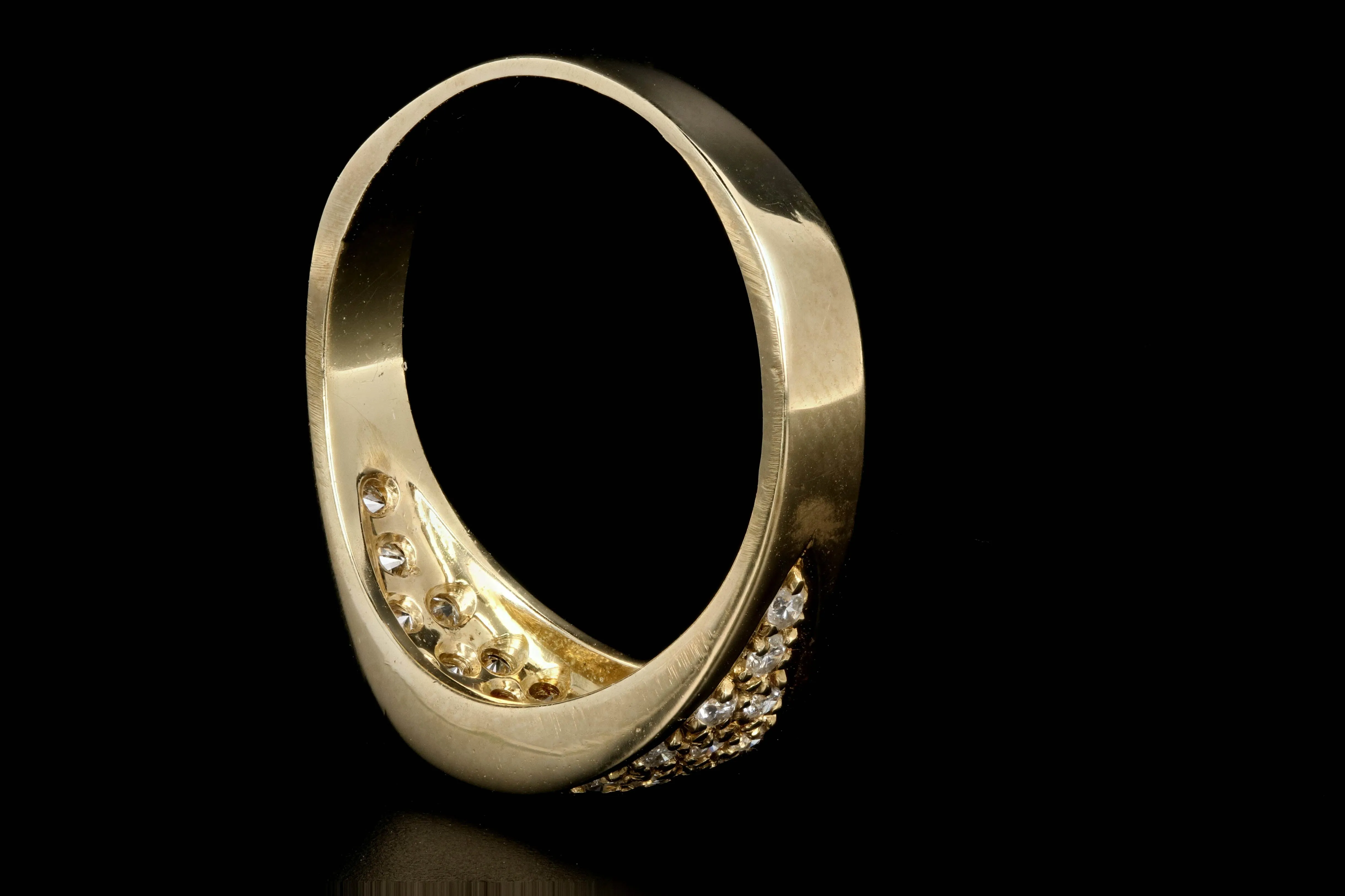 Modern Yellow Gold Sapphire and Diamond Ring