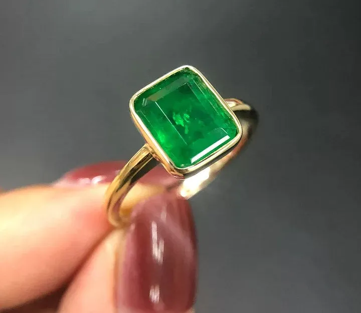 Natural Vintage Emerald Ring 18K Yellow Gold Women's Wedding Bridal Jewelry