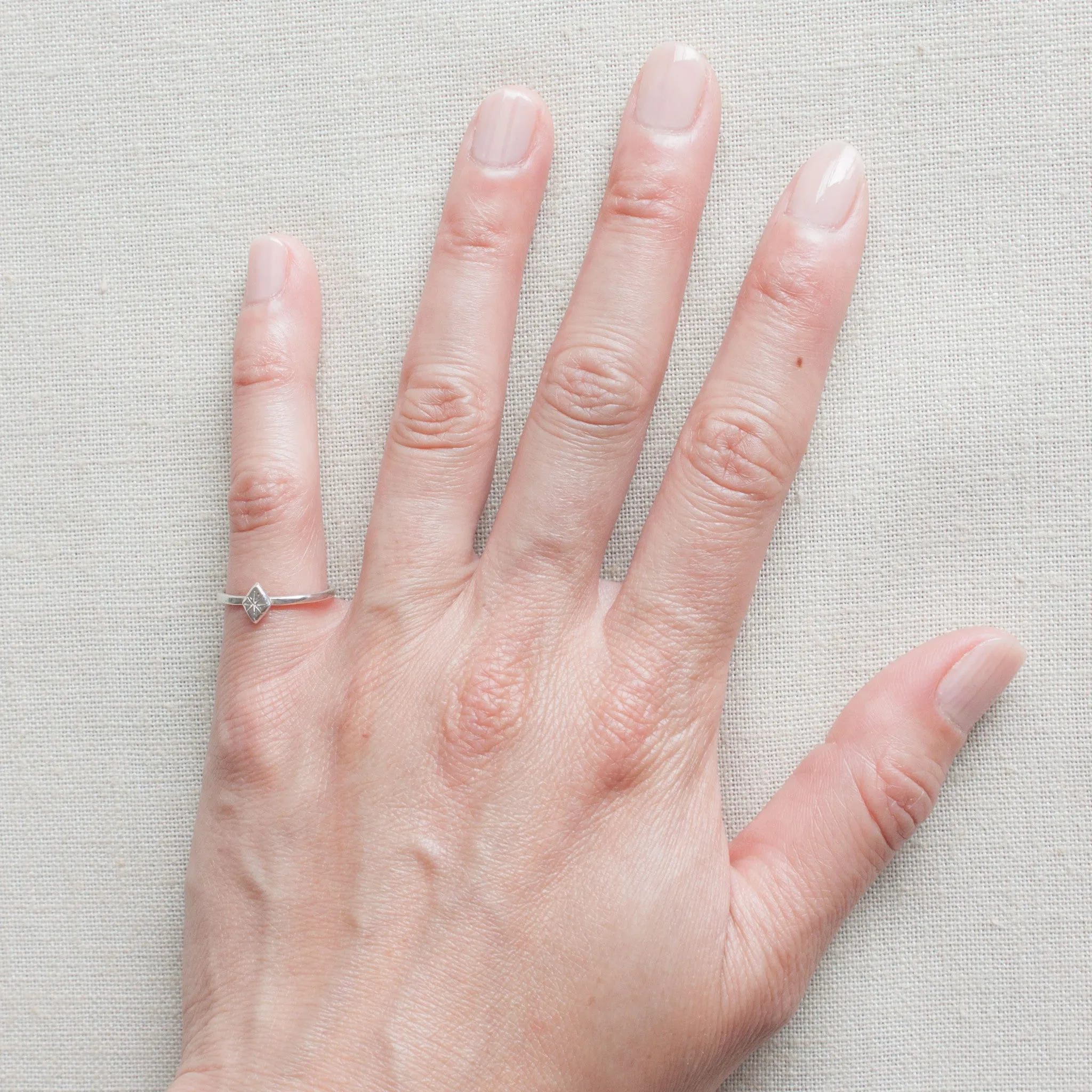 One Star Pinky Ring